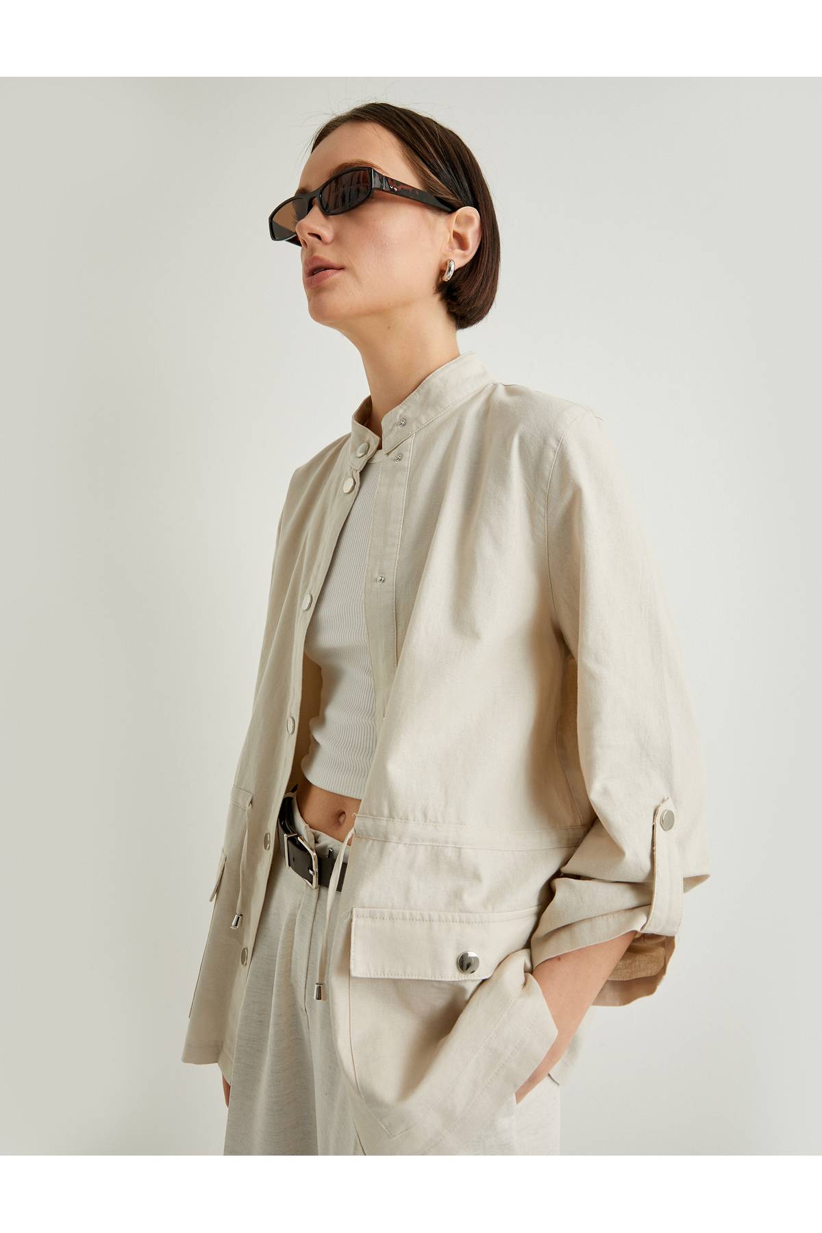 ژاکت فصلی کتانی ترکیبی یقه استند بسته آستین تاشو