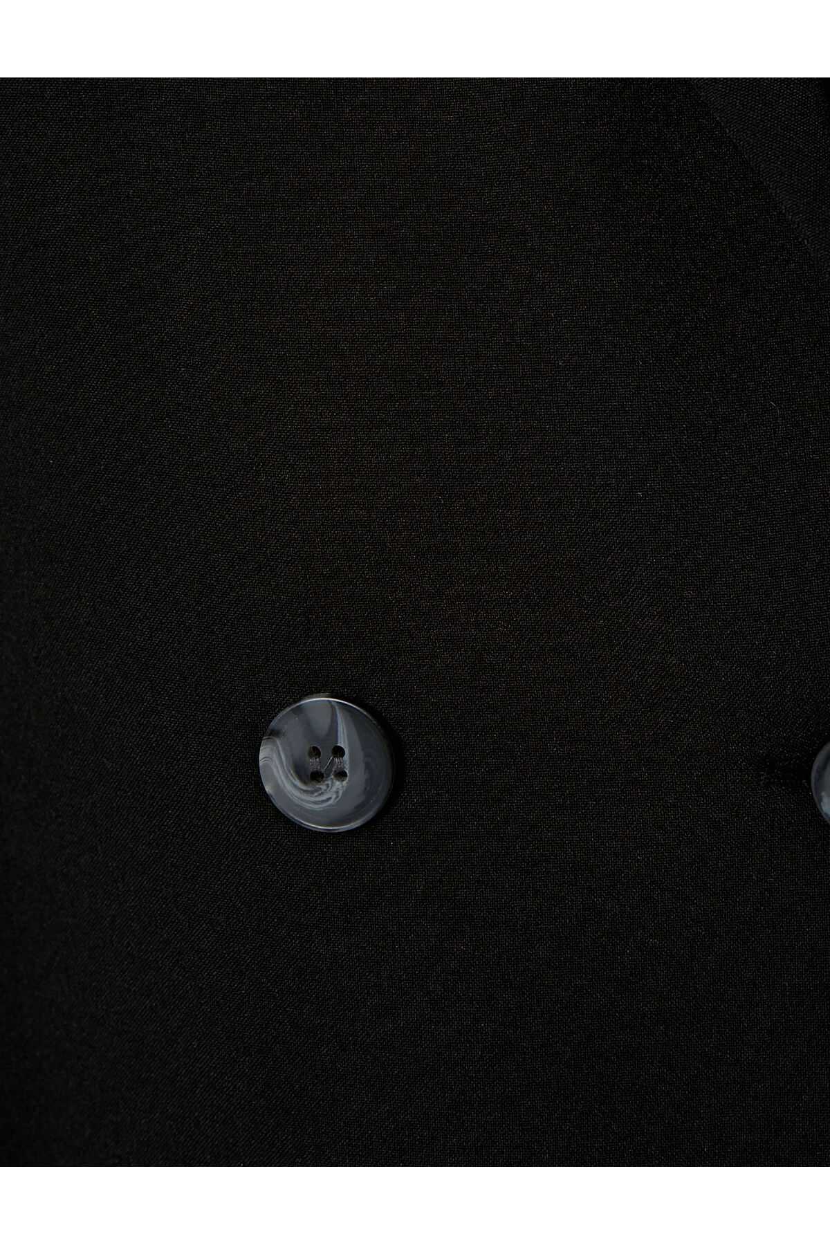 کت بلیزر دو سینه دکمه دار با جیب