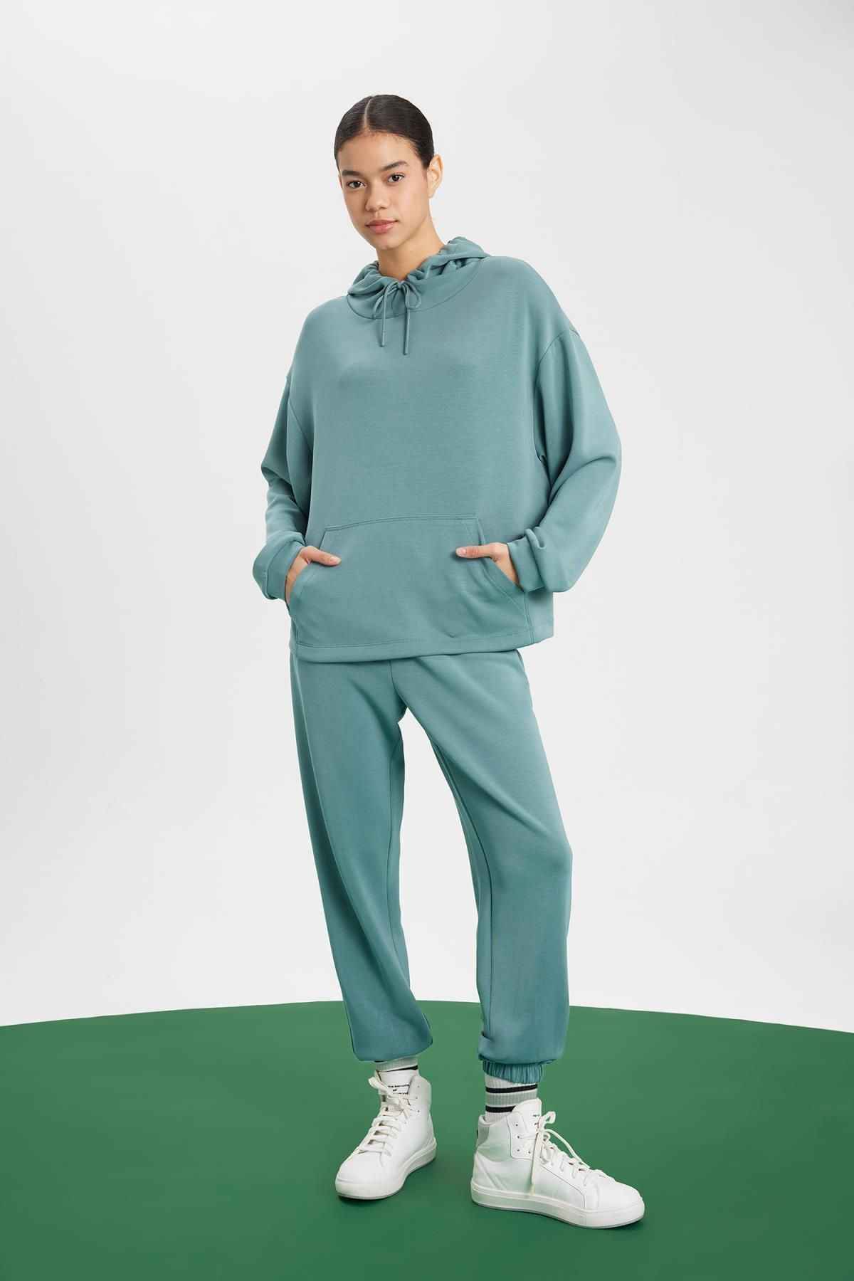 شلوار گرمکن دو جیبی ممتاز Fit Standard Fit B1794ax24sp