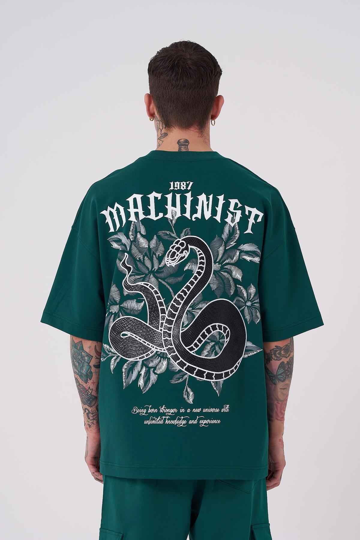 تیشرت اکرو سایز اُورسایز چاپ مار مردانه