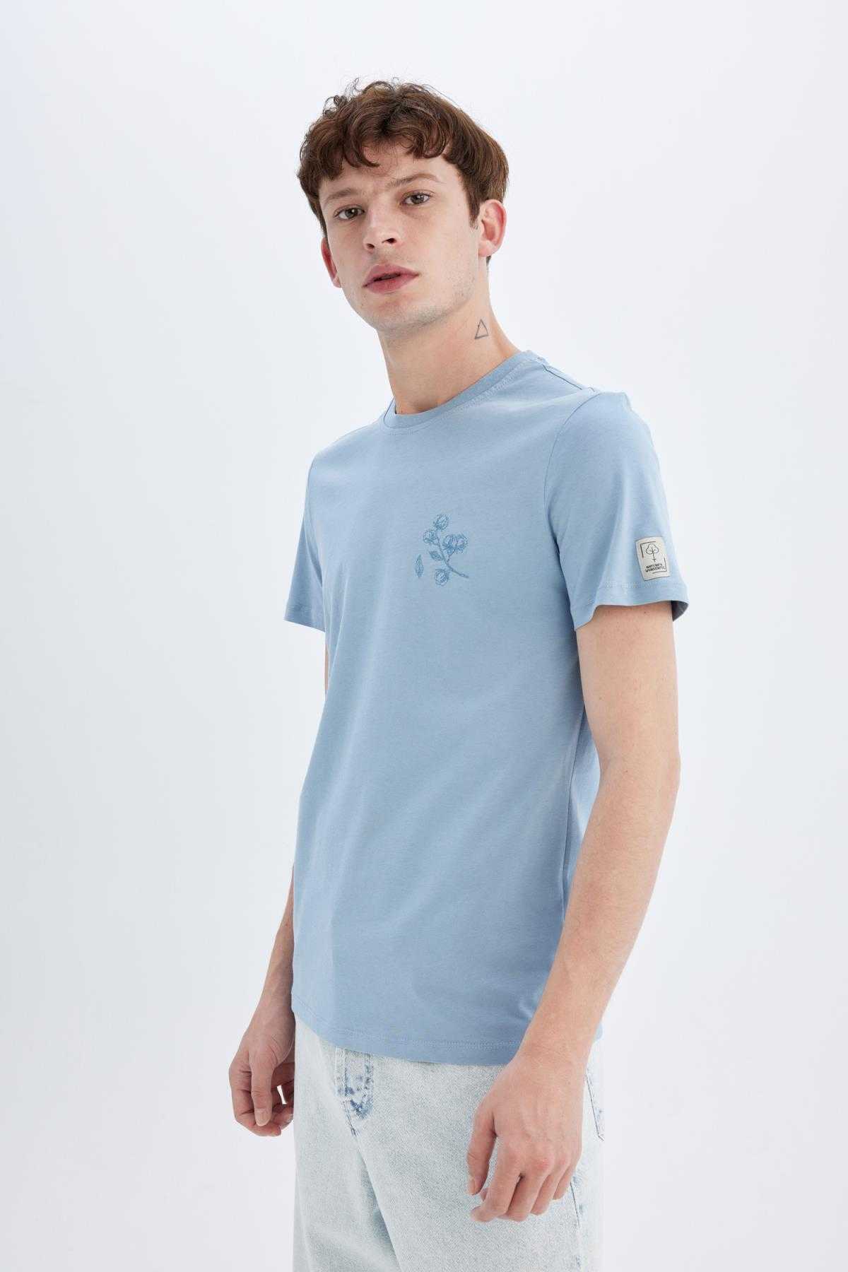 تیشرت آستین کوتاه یقه اسلیم فیت