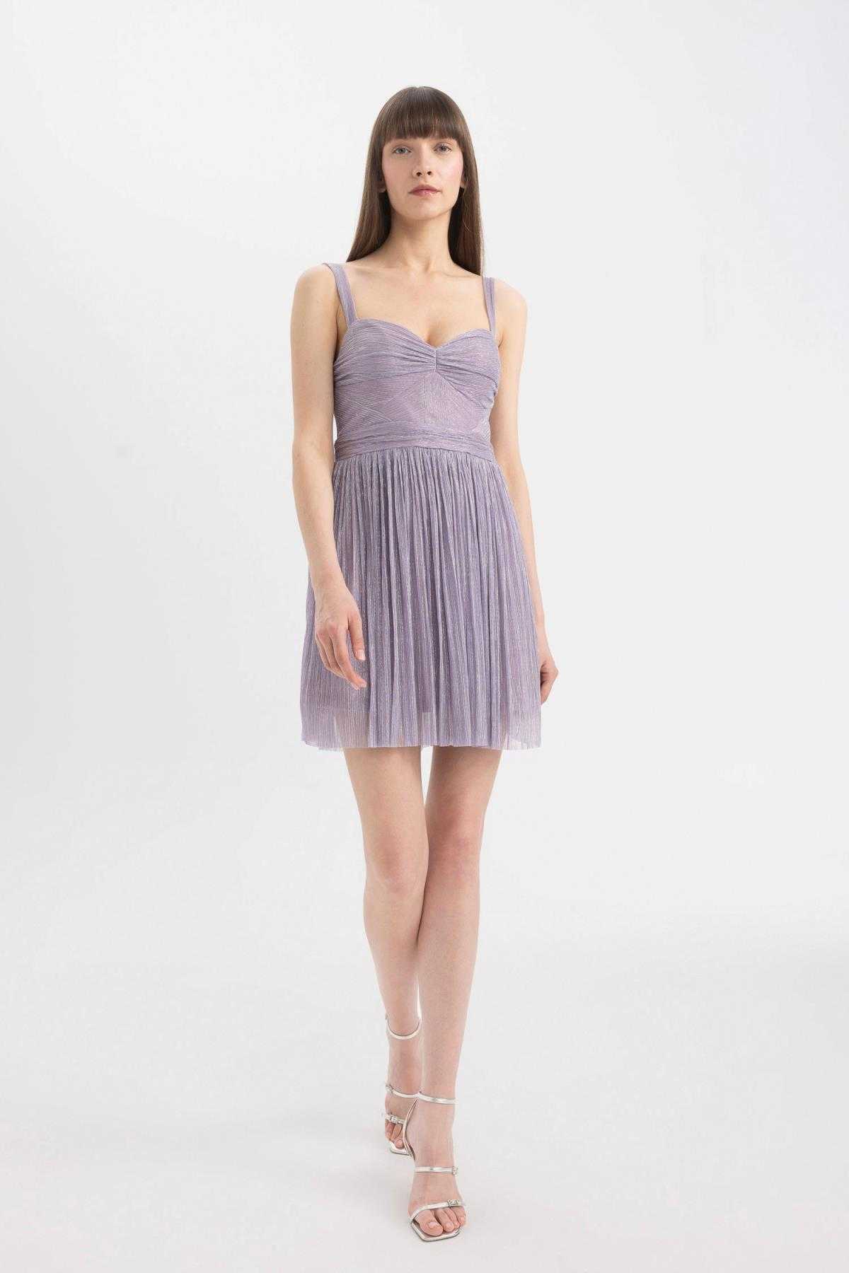 لباس کوتاه پارچه ای یقه براق