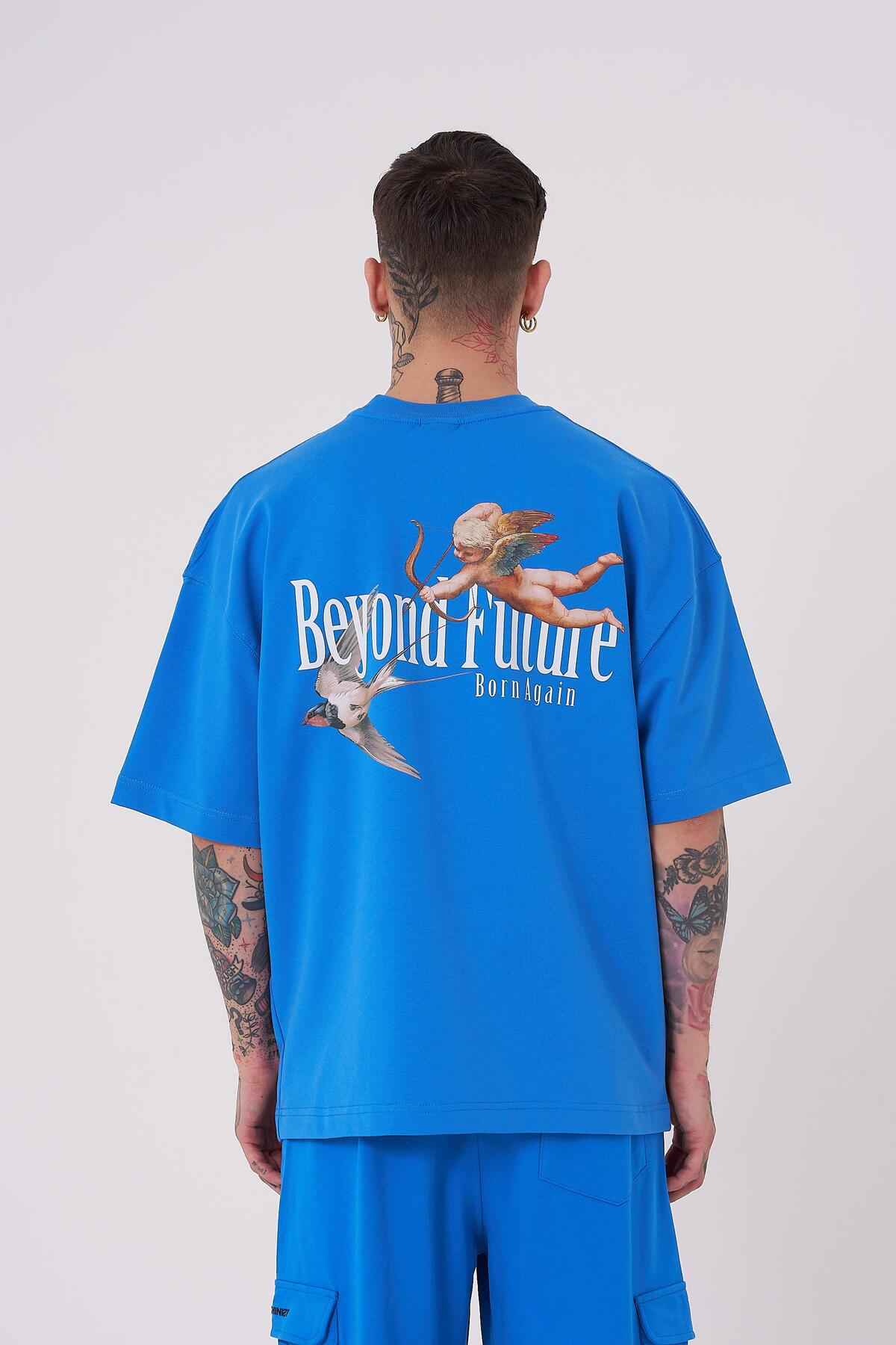 تیشرت مردانه خاکستری با چاپ فراتر از آینده