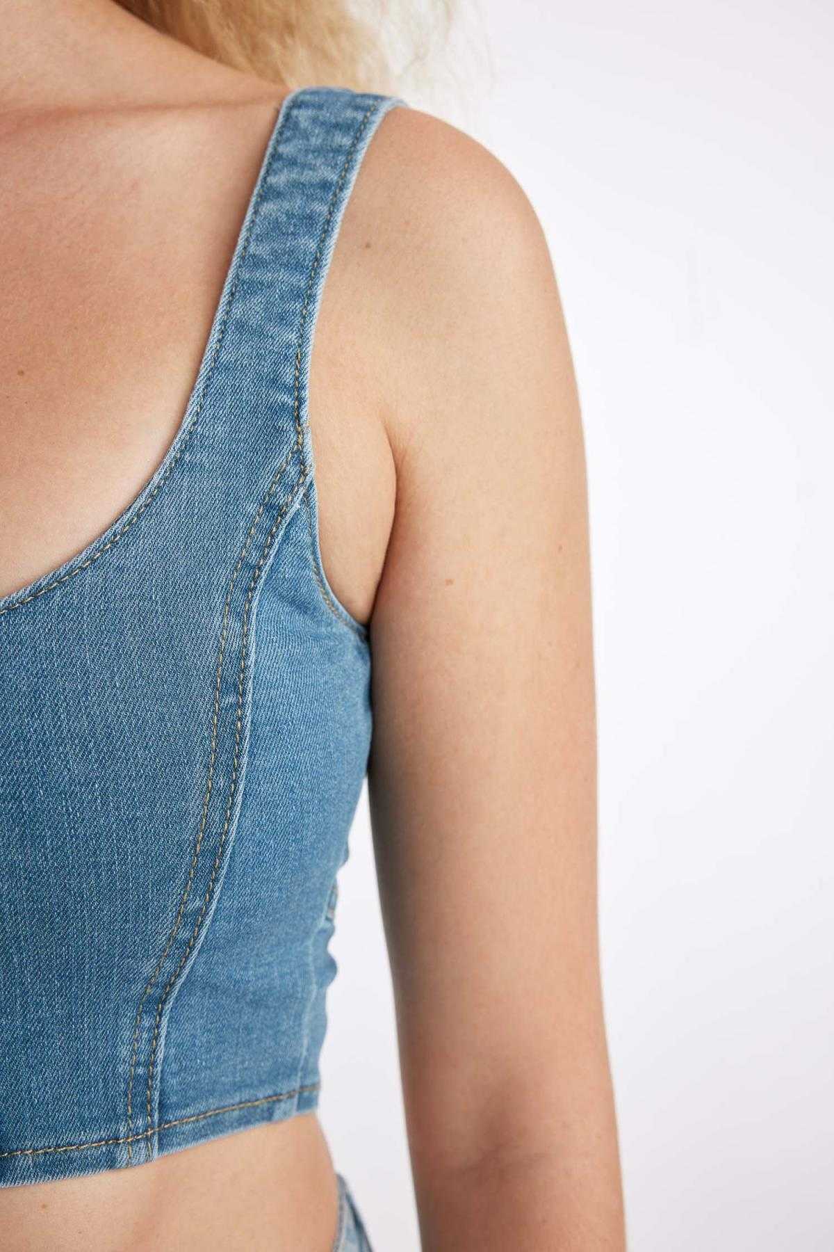 بلوز جین کرست