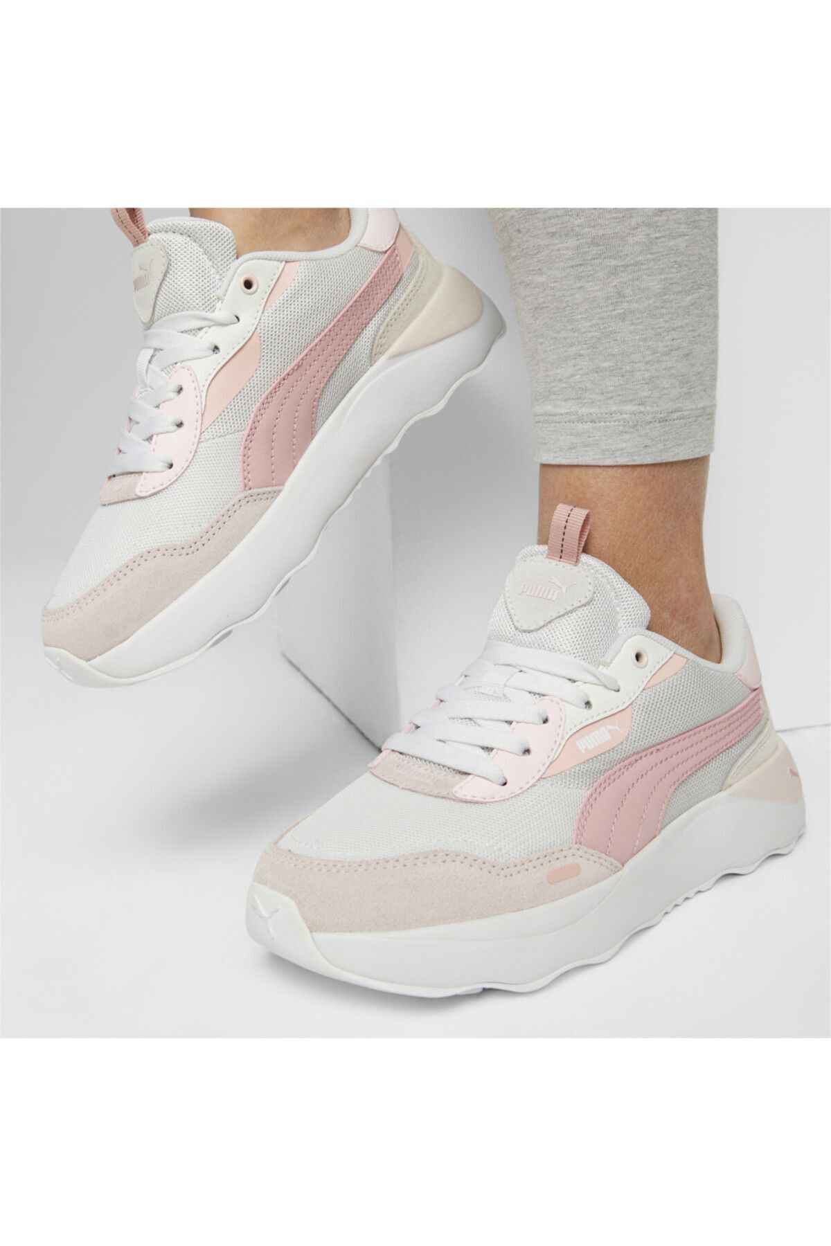 کفش اسپرت زنانه Runtamed Platform