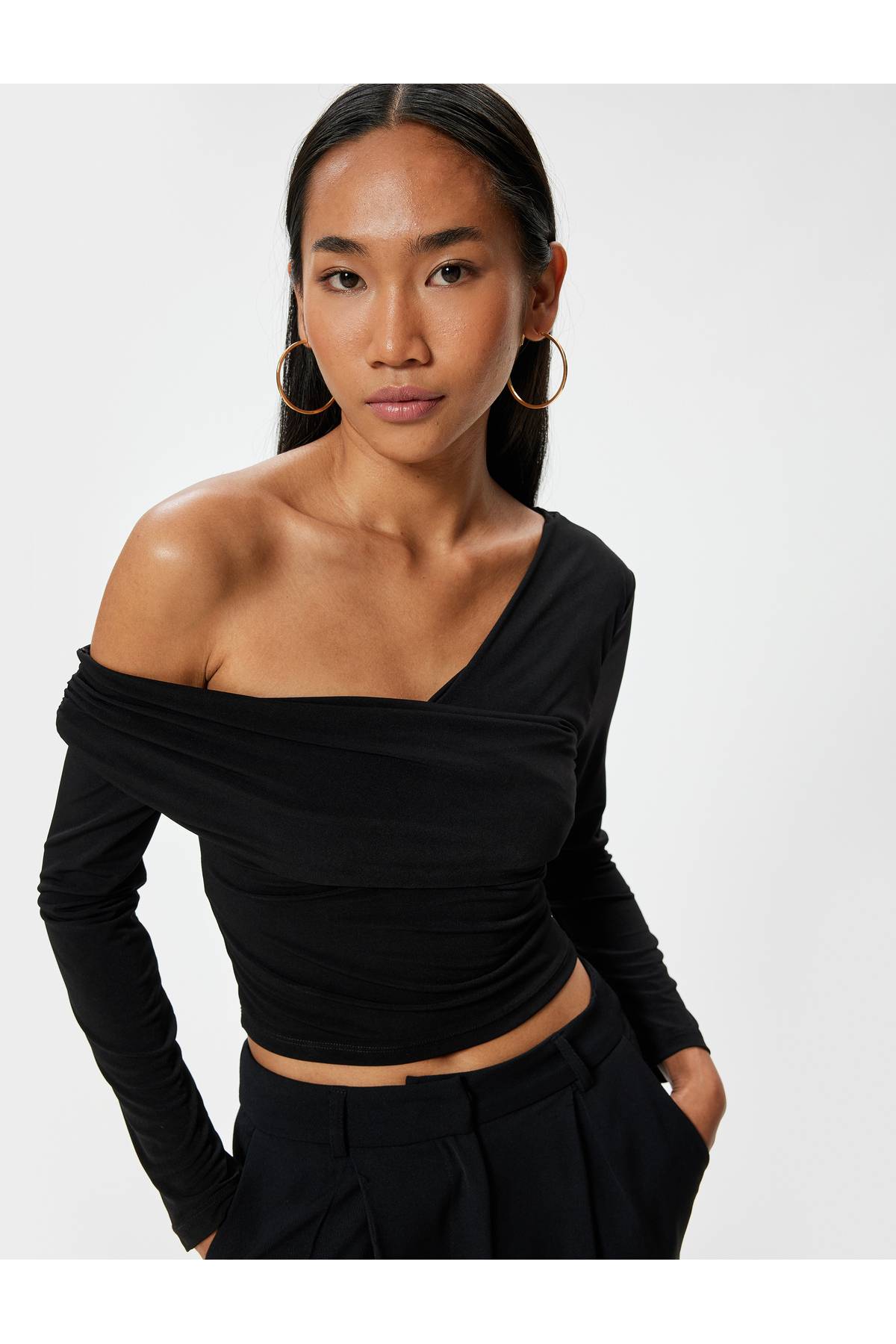 لباس شب بلوز شانه با جزئیات یقه دو سینه با آستین بلند