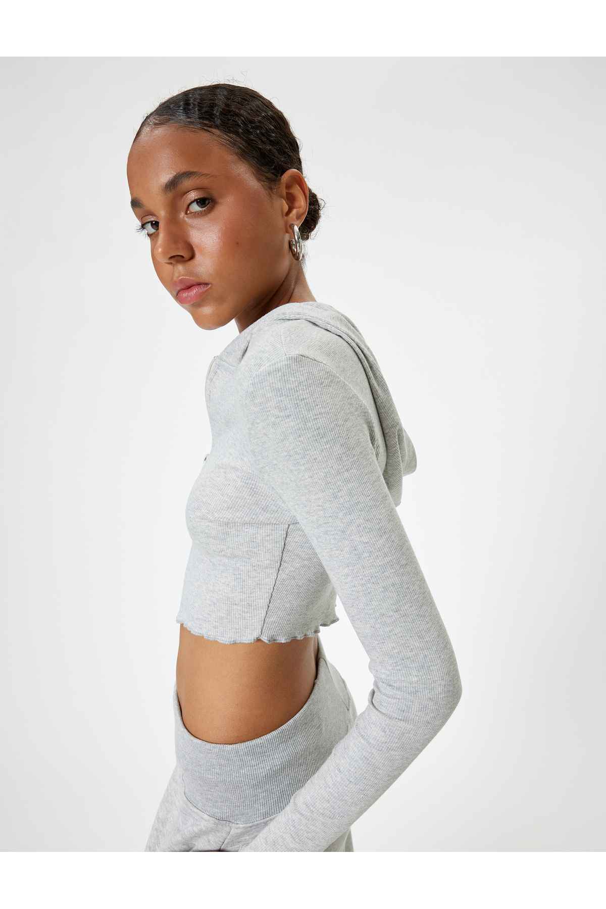 Crop Hooded زیپ ژاکت کش باف پشمی آستین بلند Slim Fit