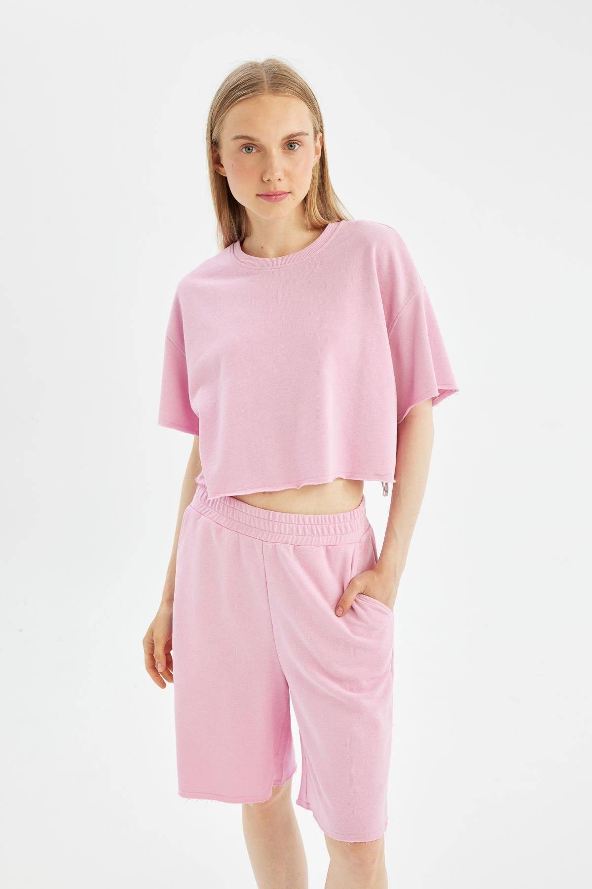 تیشرت آستین کوتاه پارچه ای ضخیم و گشاد