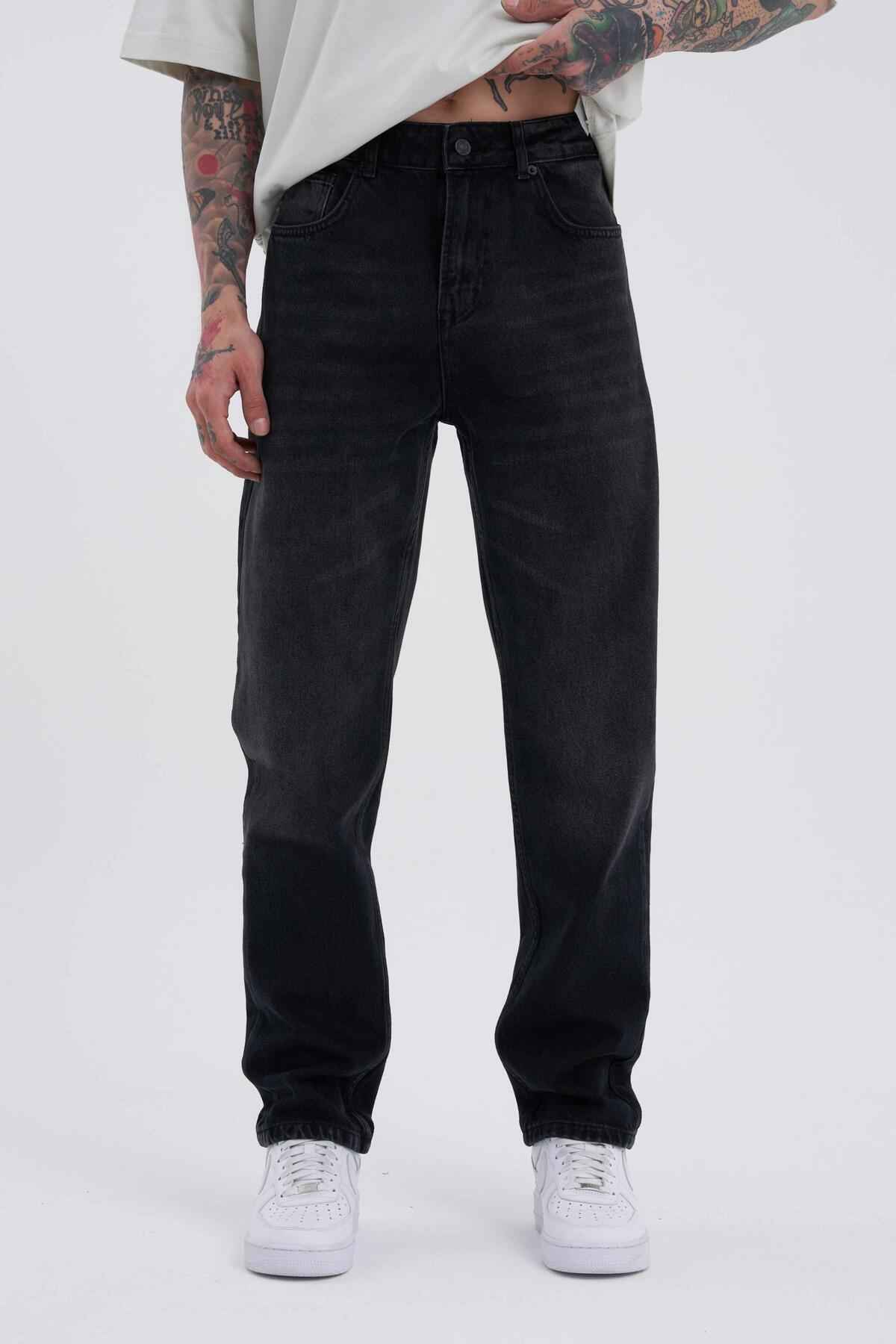 شلوار جین قدیمی هنوز آبی مردانه