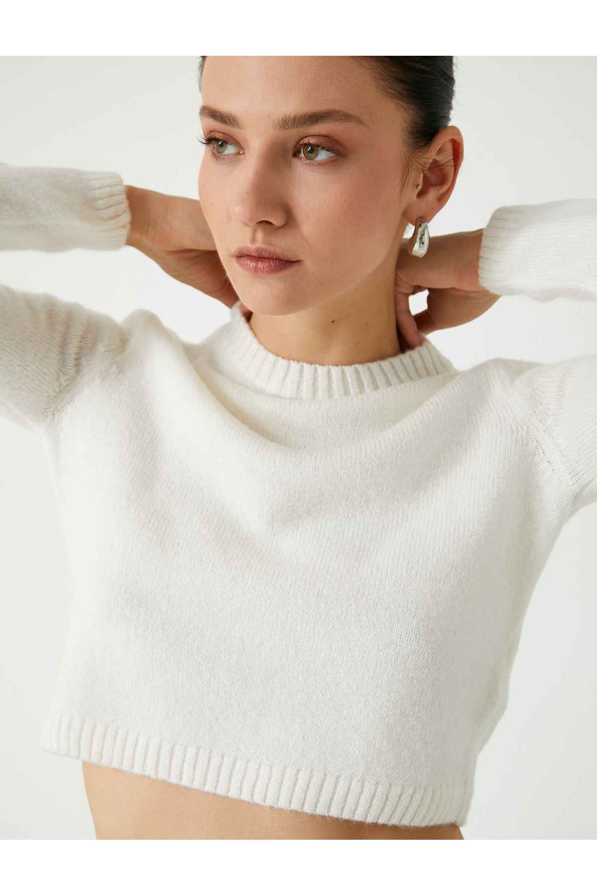 ژاکت بافتنی یقه سبک با بافت نرم