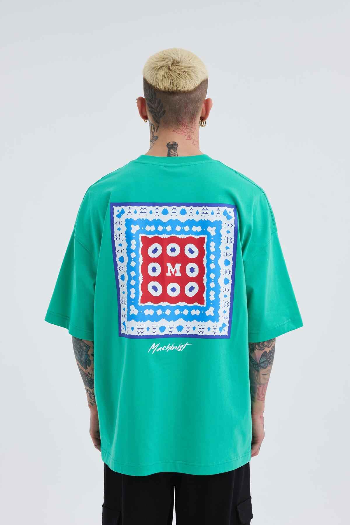 تیشرت مردانه با چاپ قومیتی سبز روشن