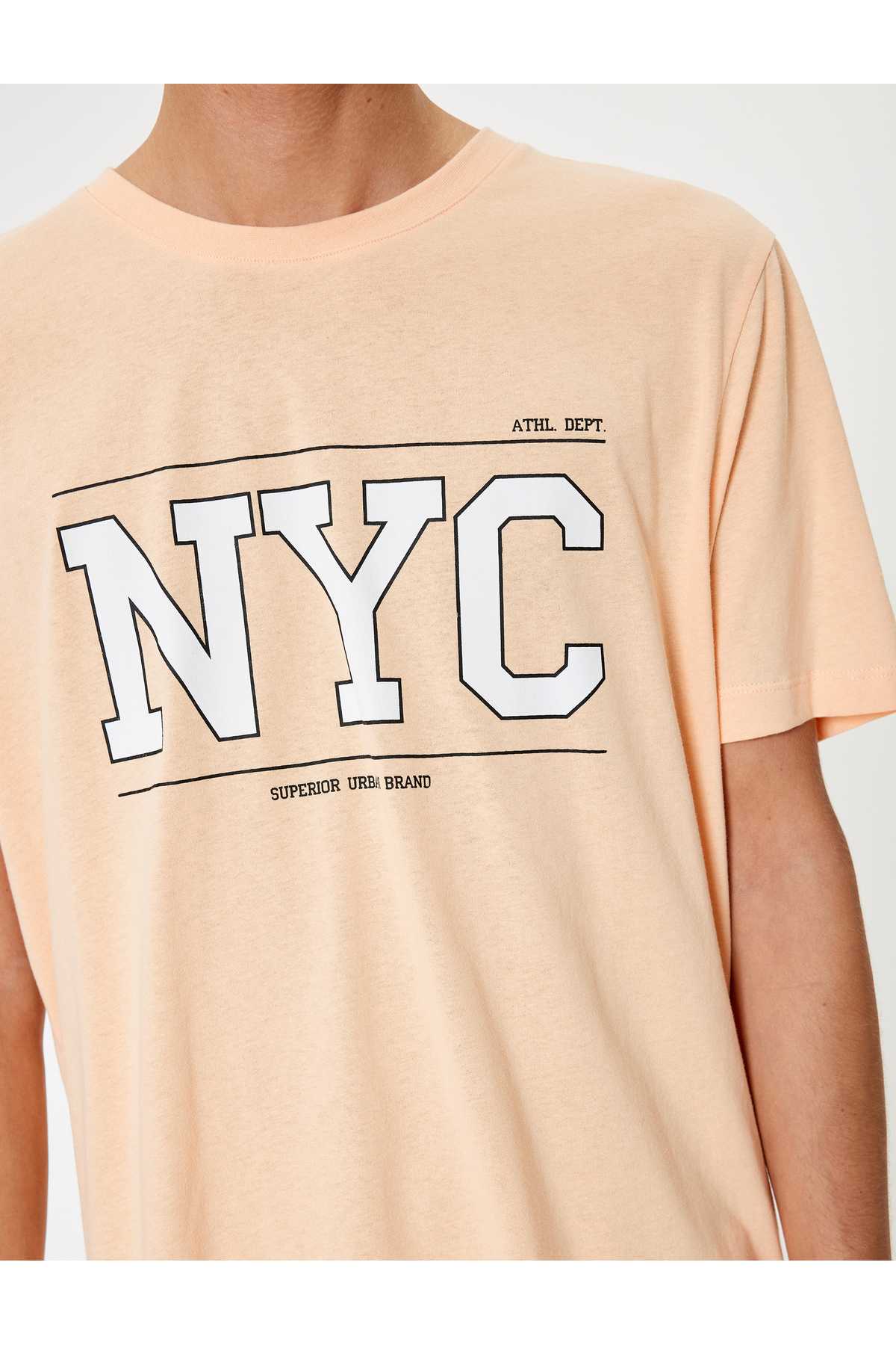 تیشرت کالج با یقه آستین کوتاه نخی