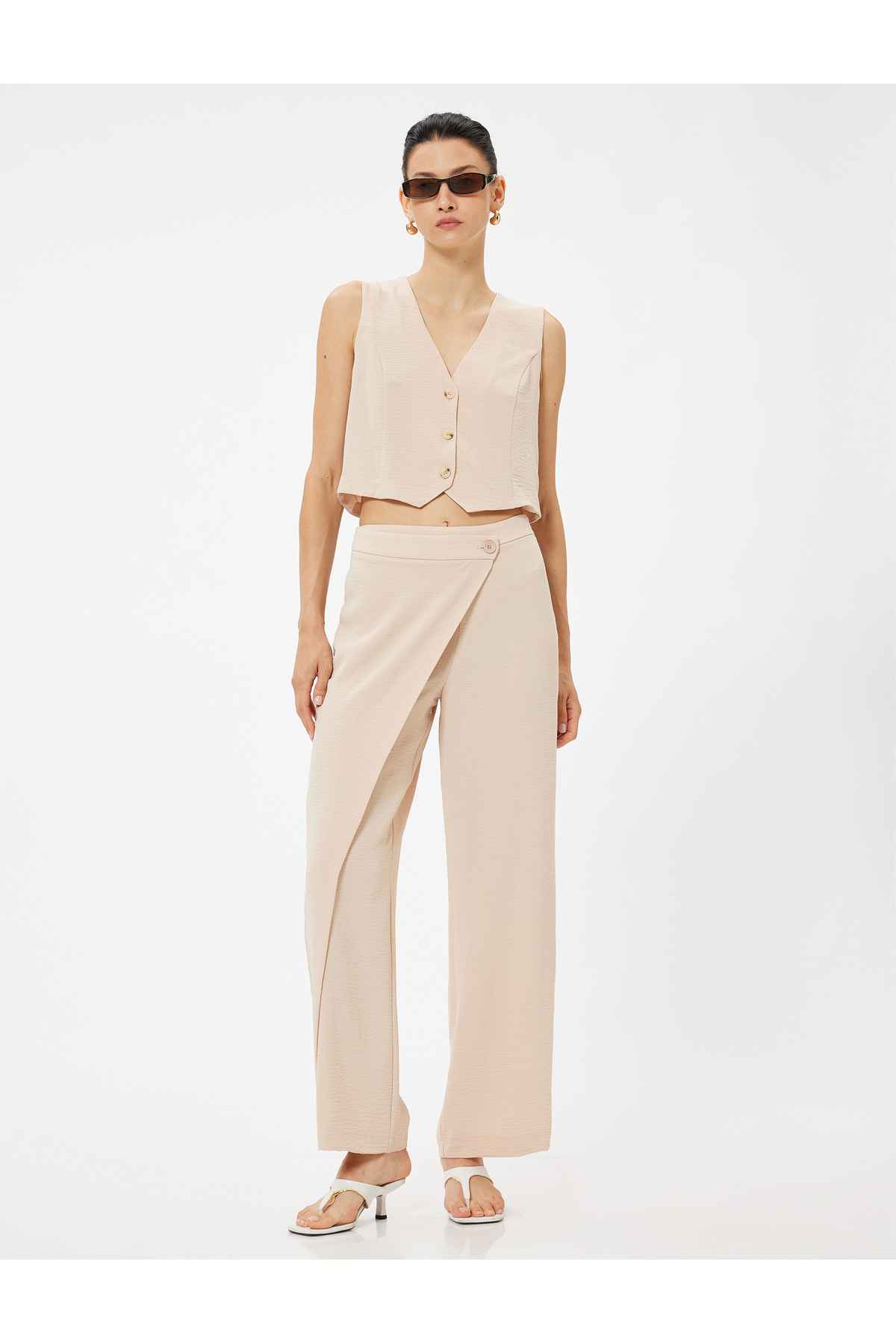 شلوار گشاد دو سینه با جزئیات پارچه ایروبین