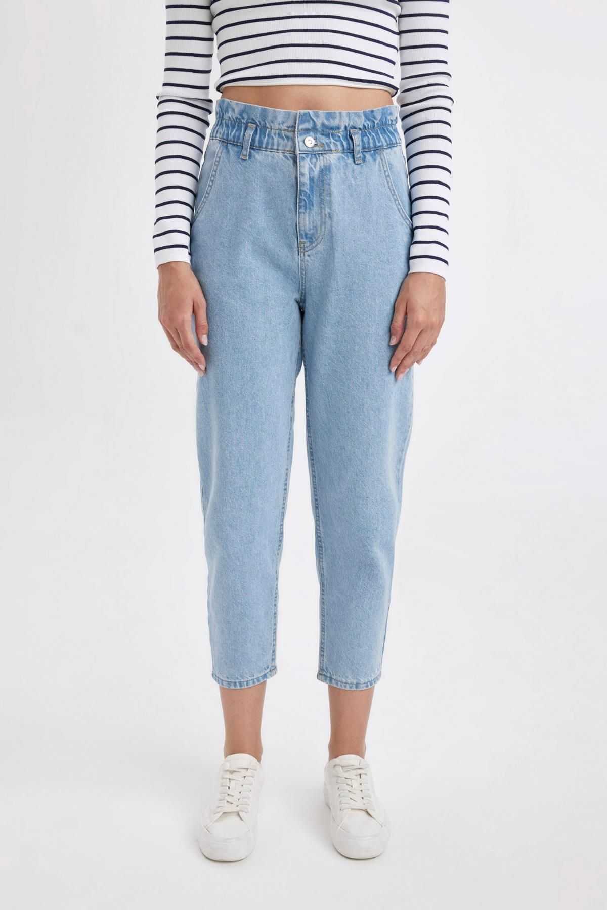 کیسه کاغذی با کمر بلند شلوار جین شسته