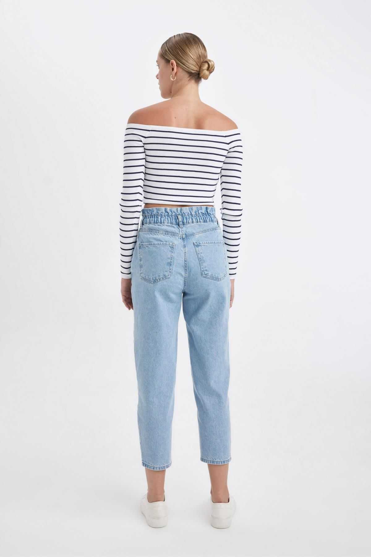 کیسه کاغذی با کمر بلند شلوار جین شسته