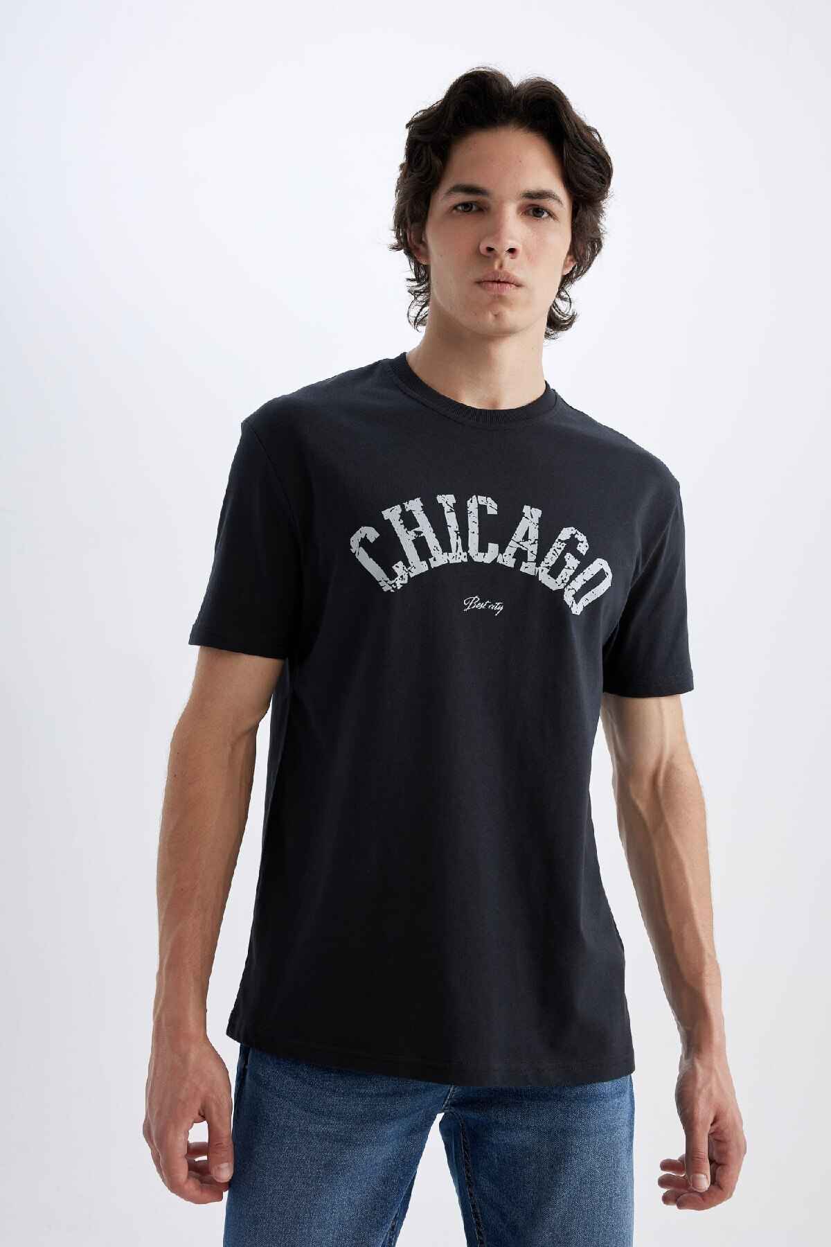 تیشرت آستین کوتاه یقه پرینت معمولی