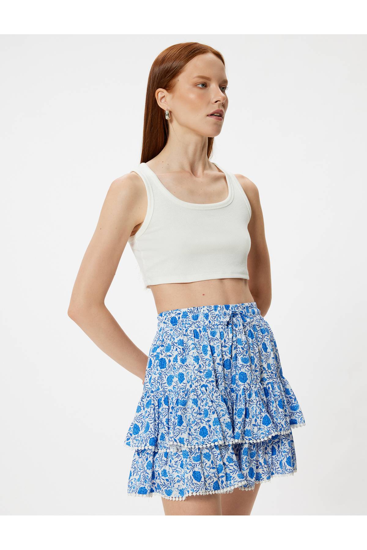 دامن مینی گلدار فریلد دور کمر بسته