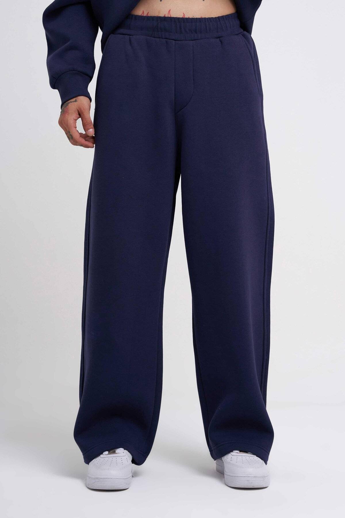 شلوار گرمکن مردانه گشاد قرمز