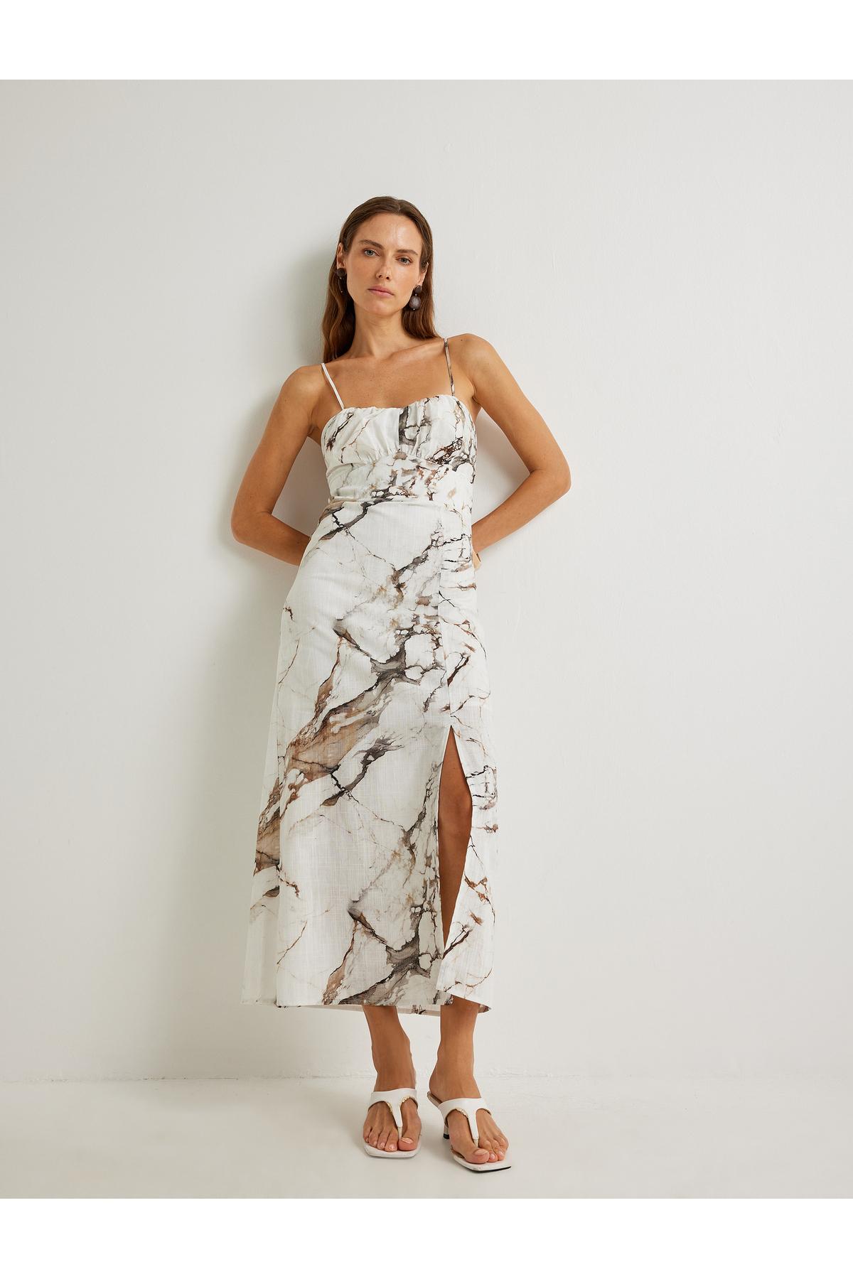 X Şahika Ercümen - لباس میدی