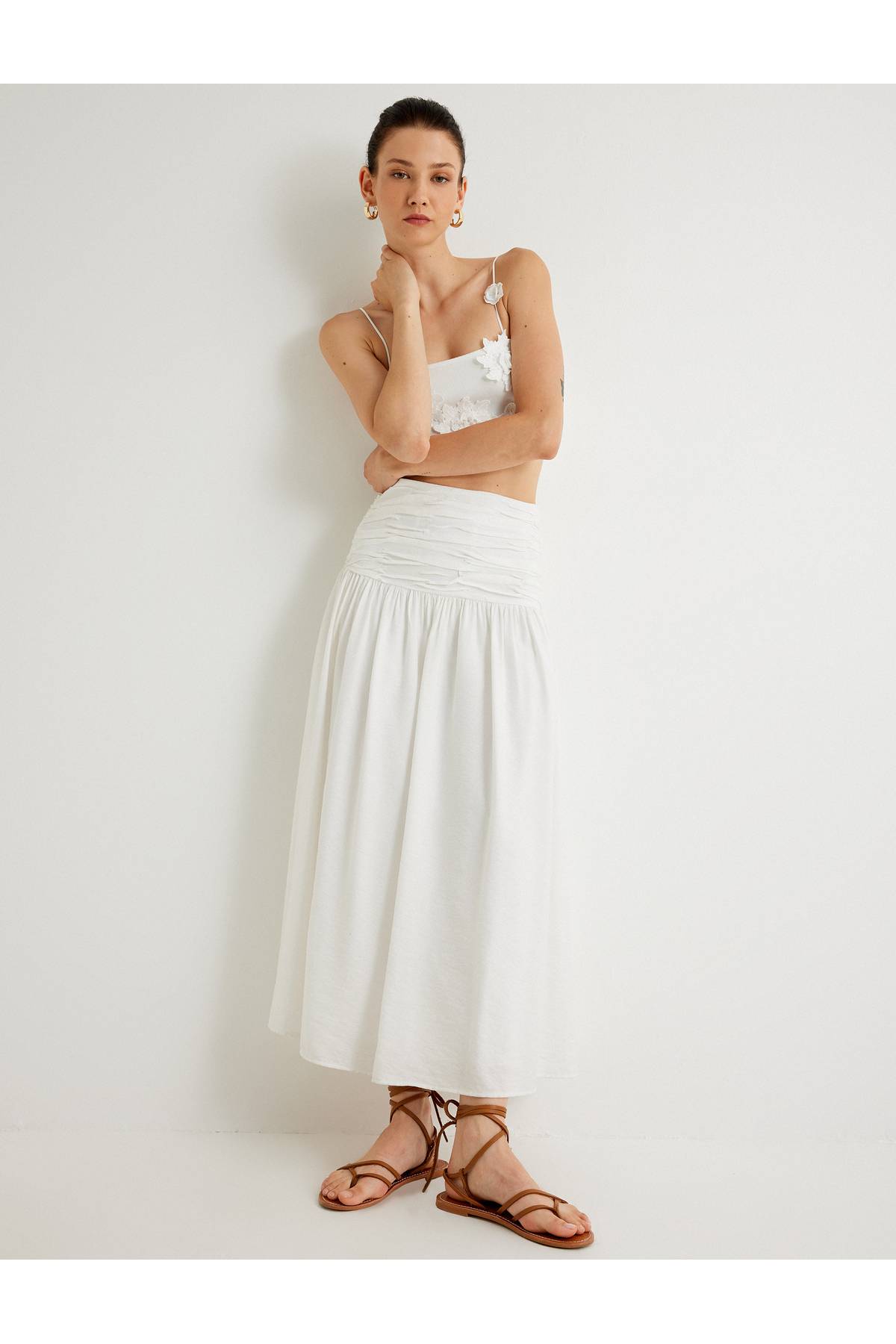 X Melis Ağazat - پارچه ویسکوز با دامن گشاد میدی