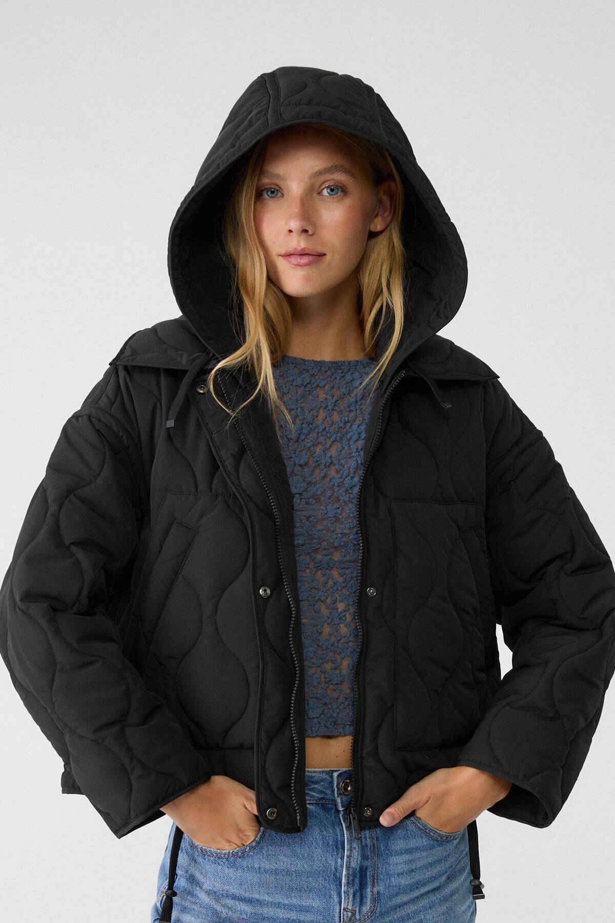 ژاکت پفی کلاهدار