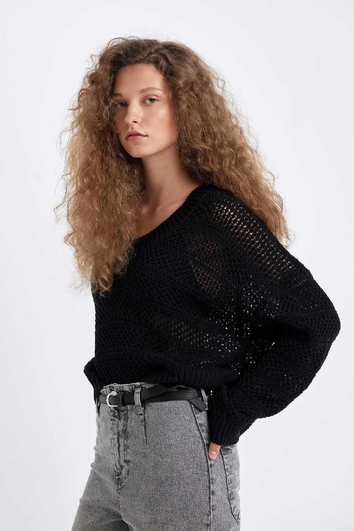 ژاکت بافتنی یقه V شکل مشکی زنانه D4633ax24au