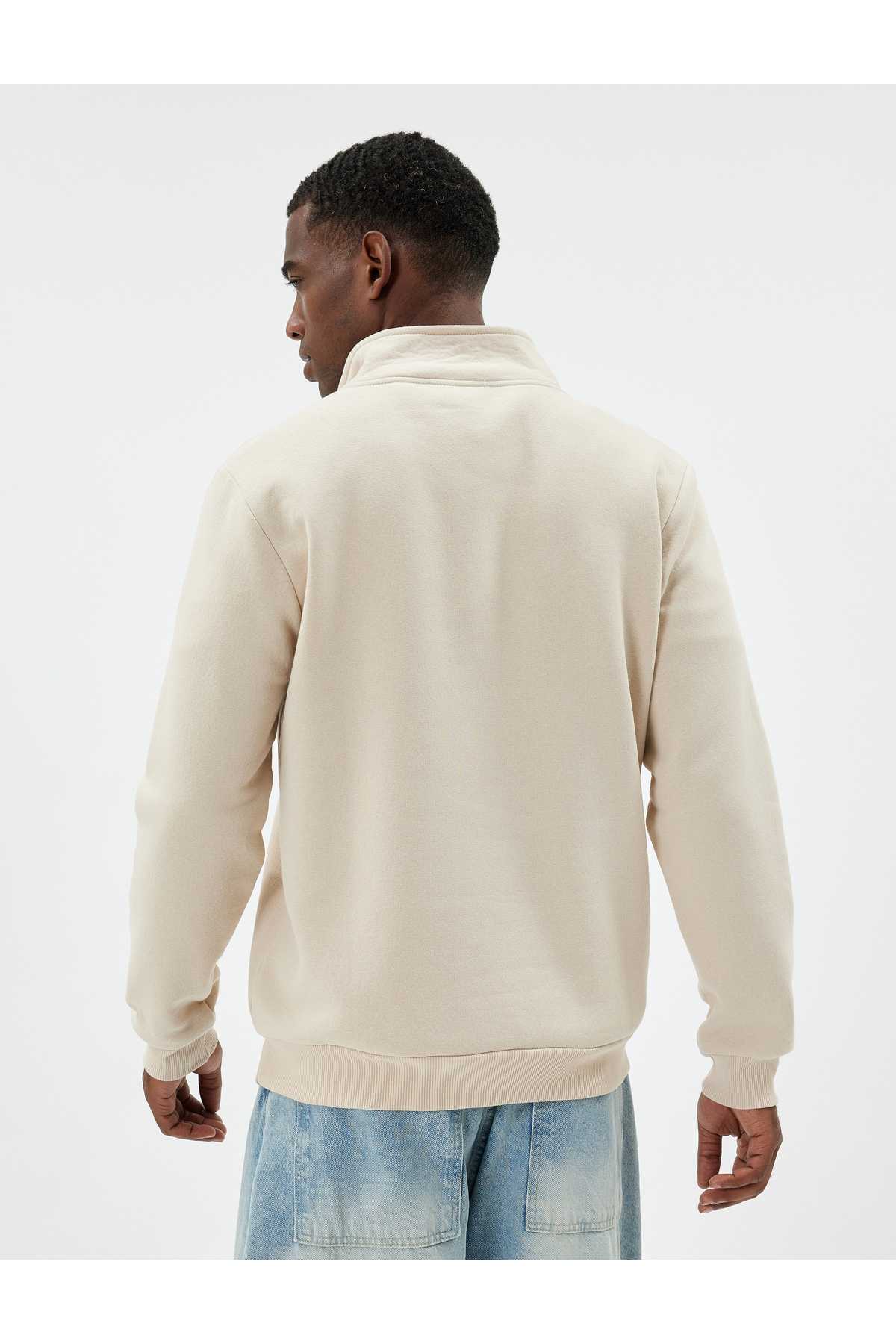 بلوز پنبه ای آستین بلند یقه نیم زیپ