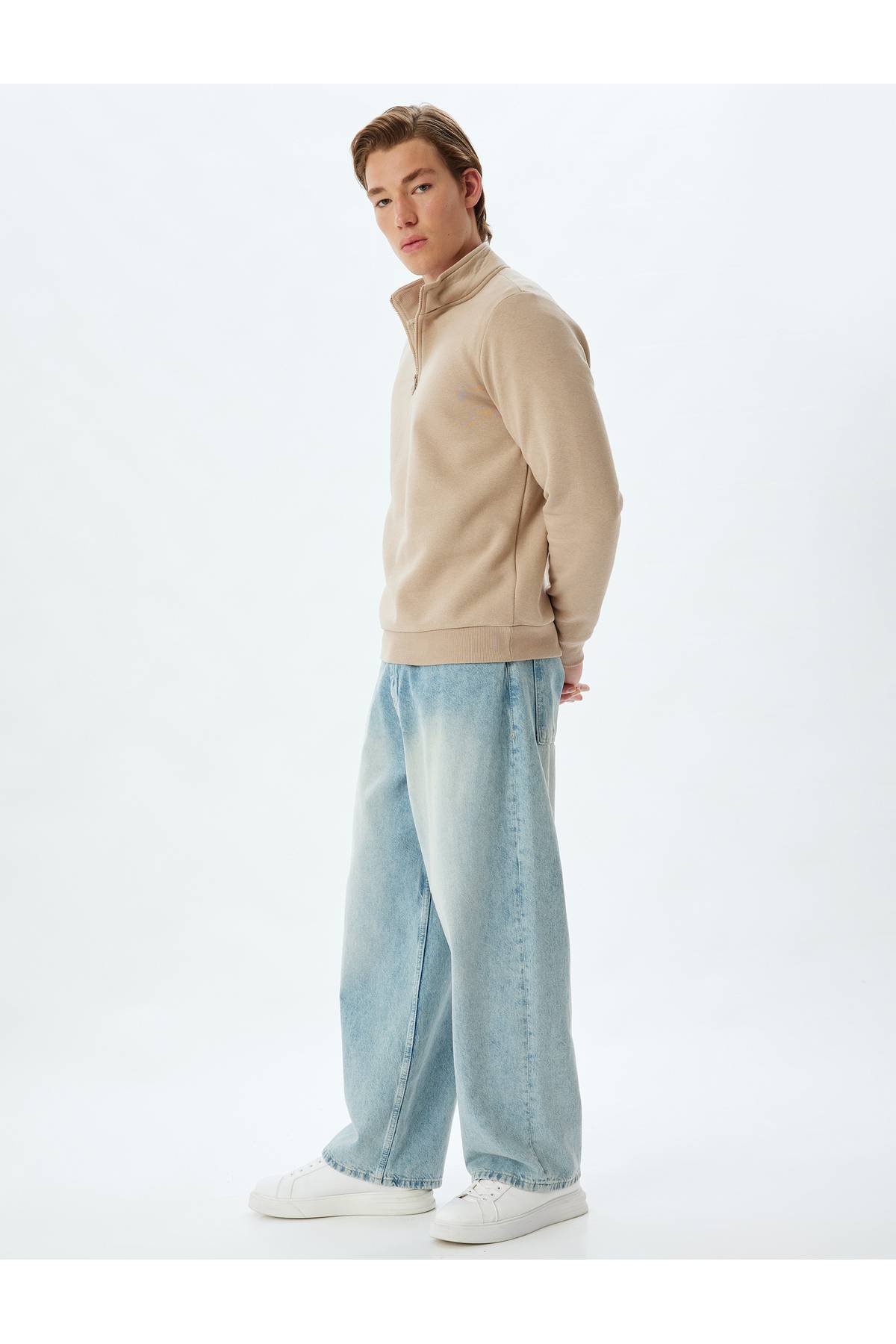 بلوز پنبه ای آستین بلند یقه نیم زیپ