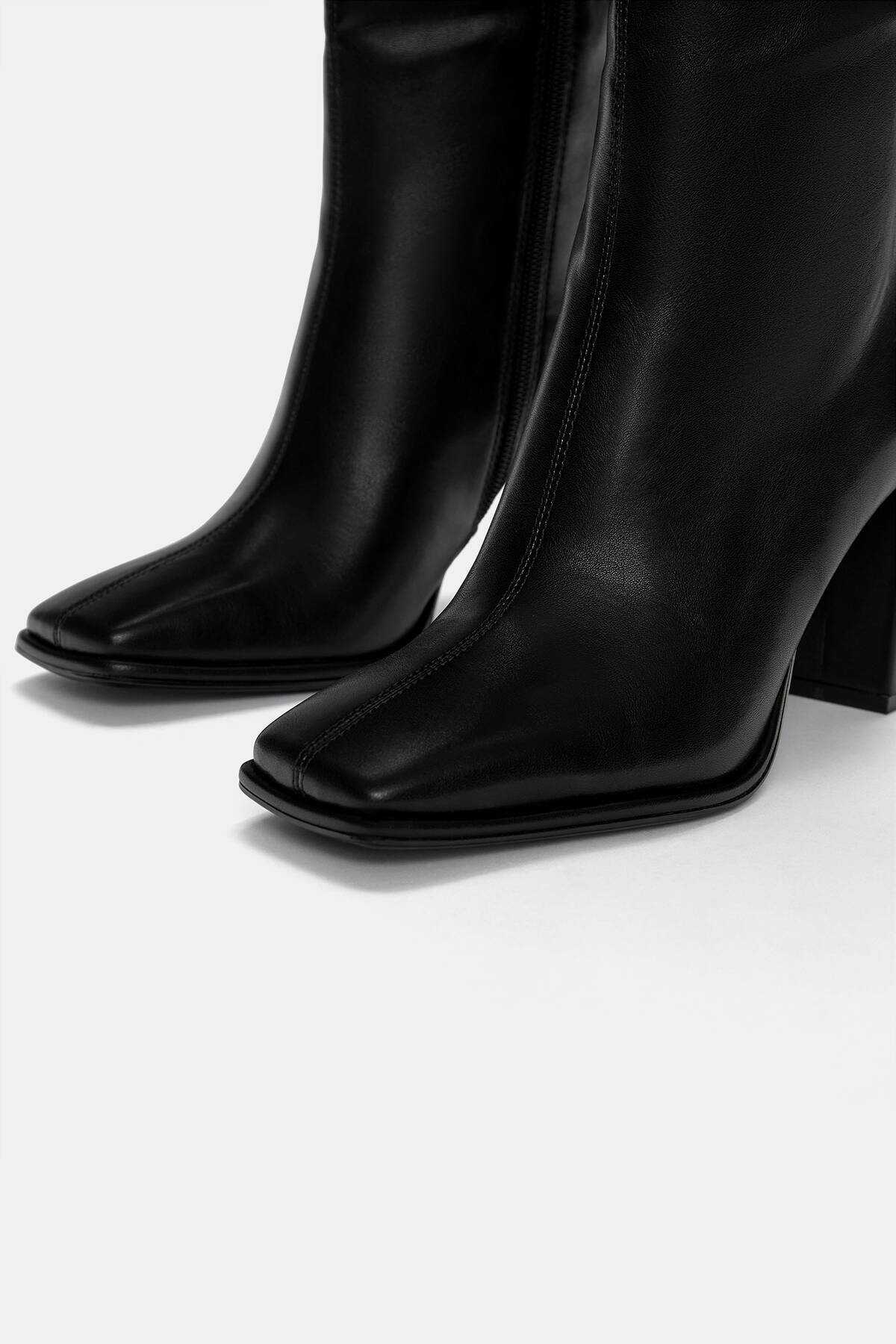 چکمه های پاشنه بلند