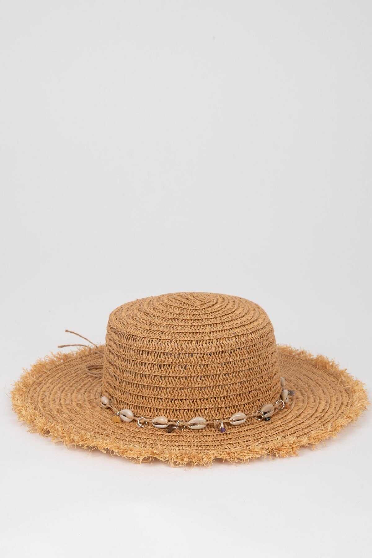 کلاه حصیری زنانه