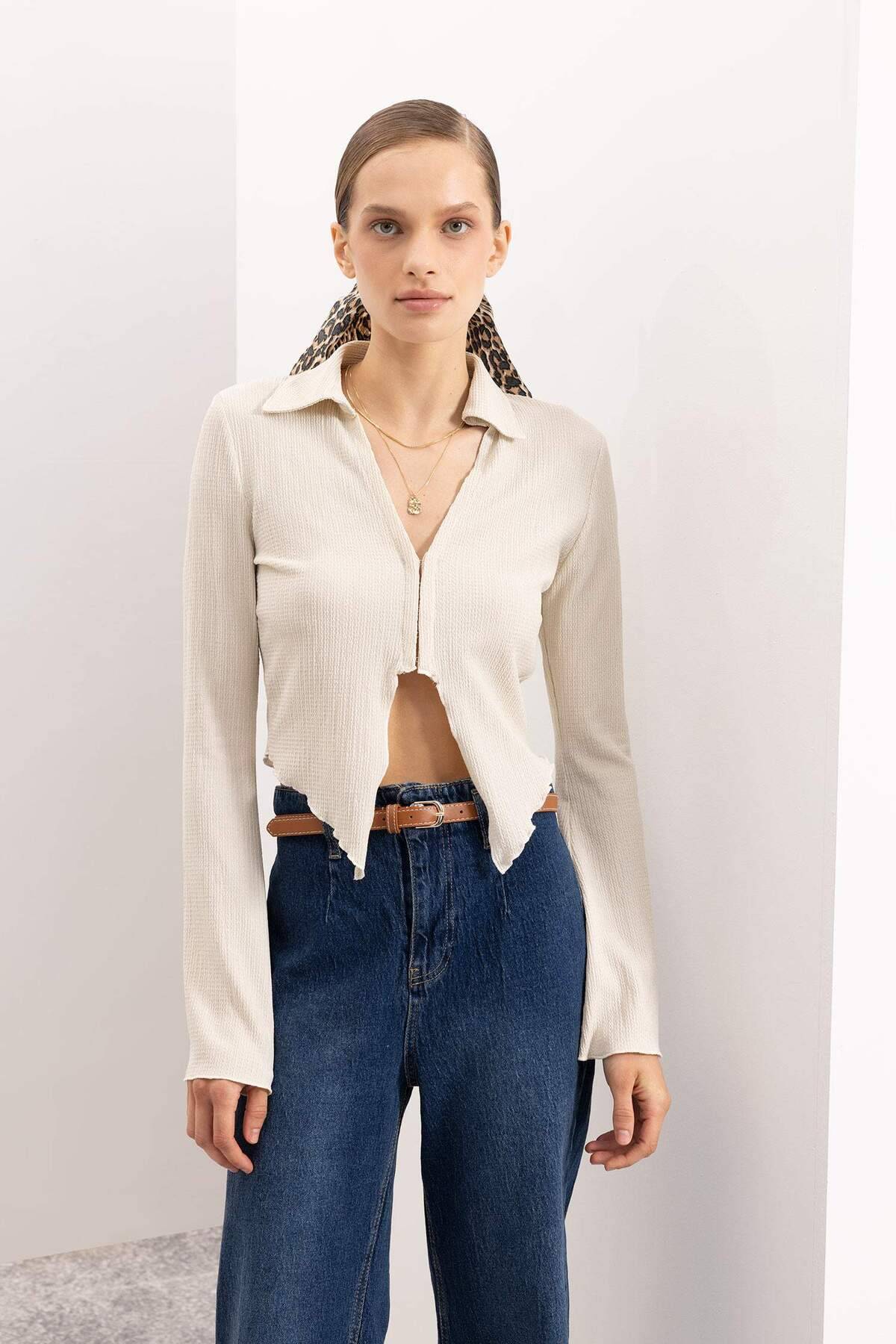 یقه پیراهن ساده با بسته بندی ساده پیراهن آستین بلند C1889ax24au