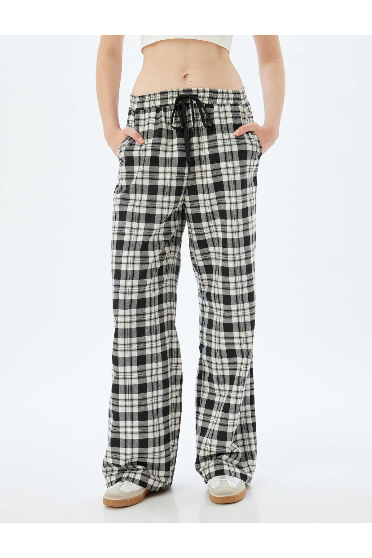 شلوار پیژامه گشاد و مناسب جیب کمری