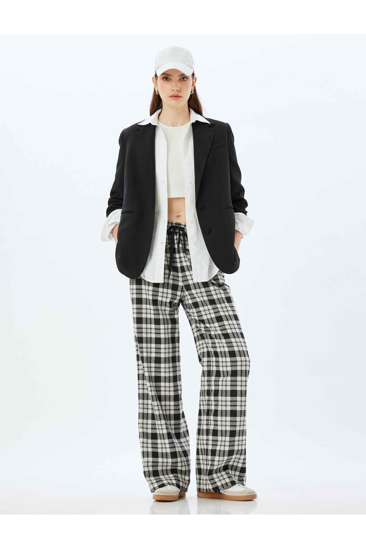 شلوار پیژامه گشاد و مناسب جیب کمری