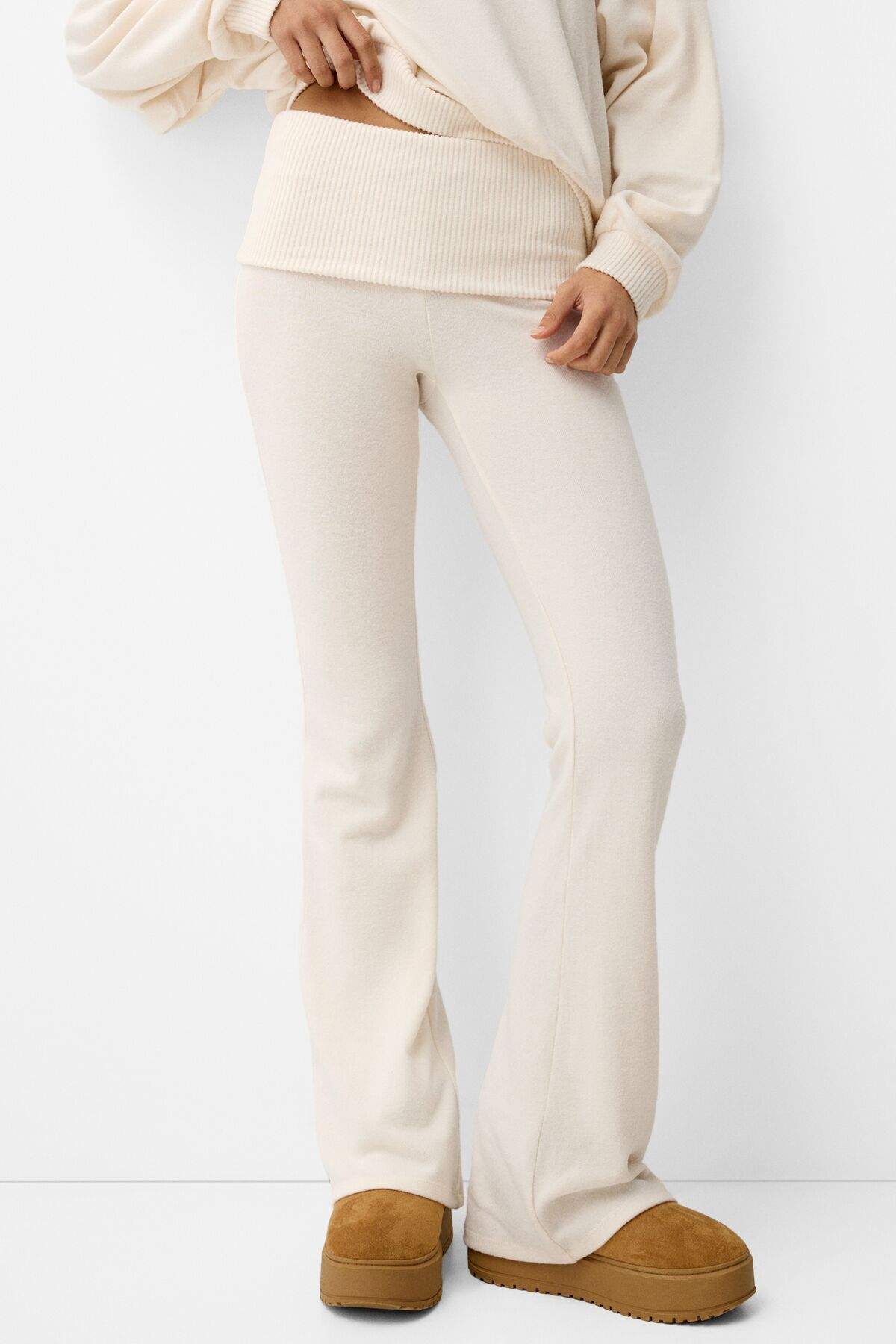 flared-trousers-with-folded-waistband