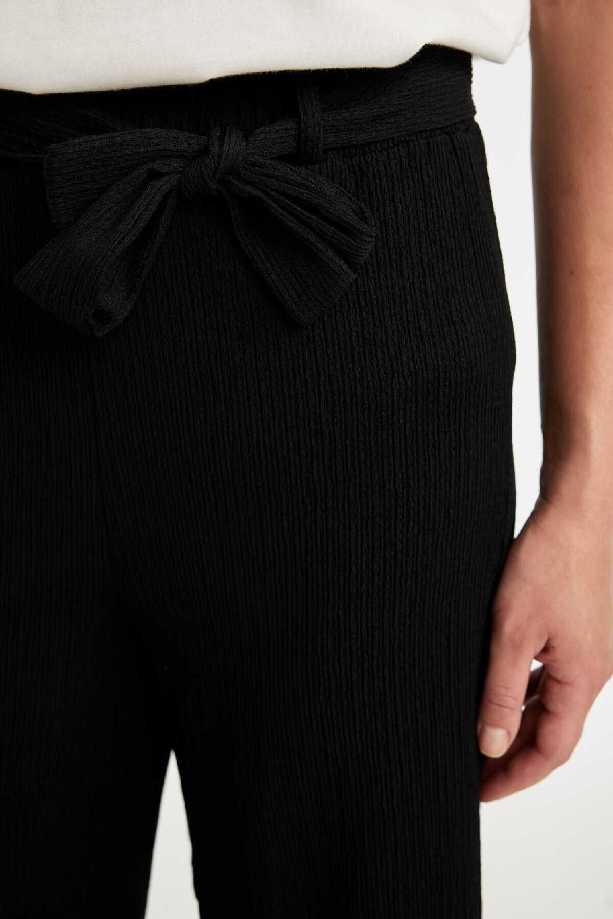 شلوار چروک شده منظم D5924ax24hs