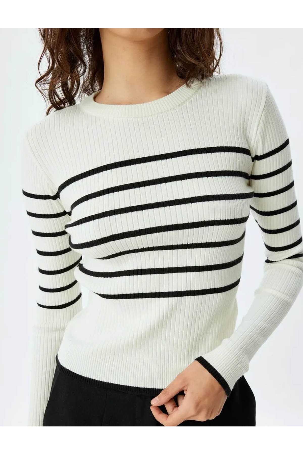 ژاکت زنانه راه راه آبی سرمه ای