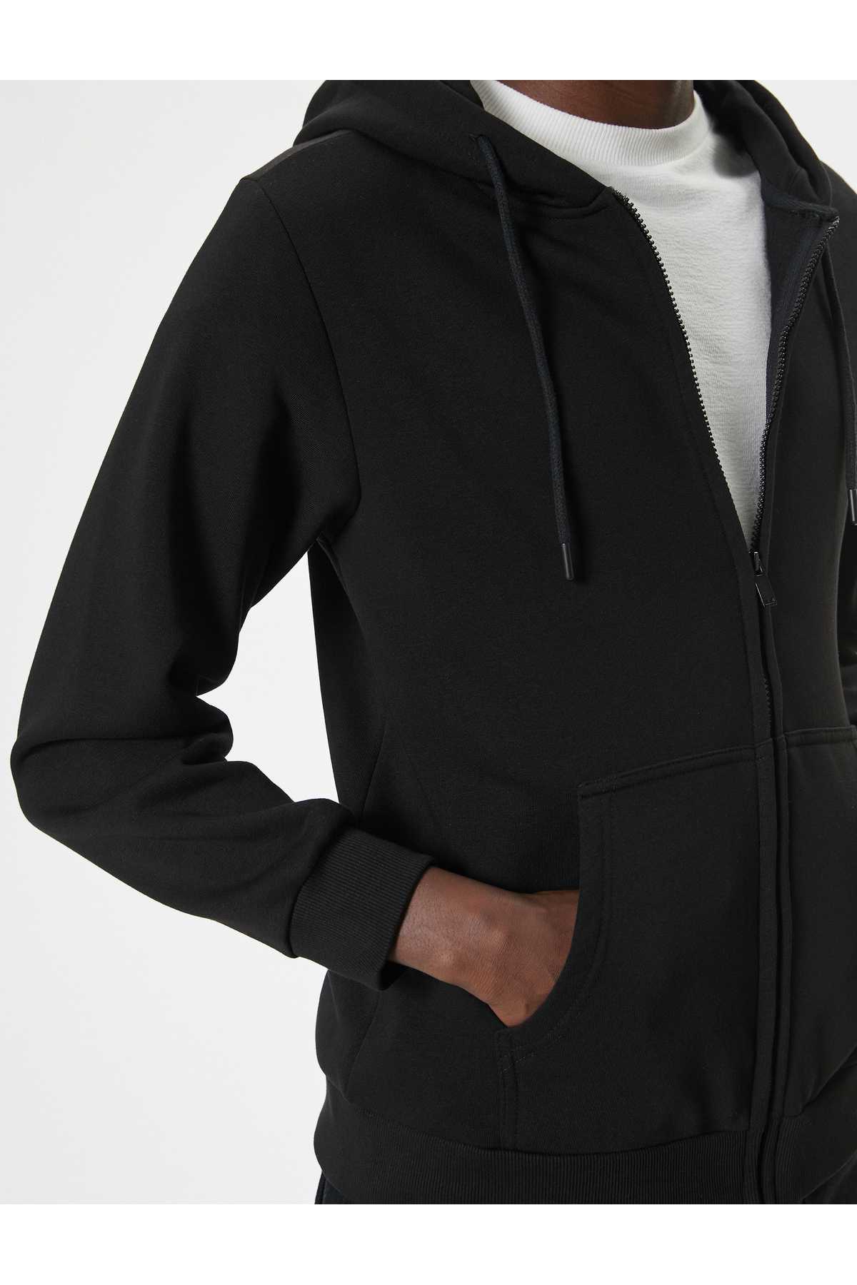 سویشرت زیپ دار با جیب سرپوش دار ترکیبی از پنبه