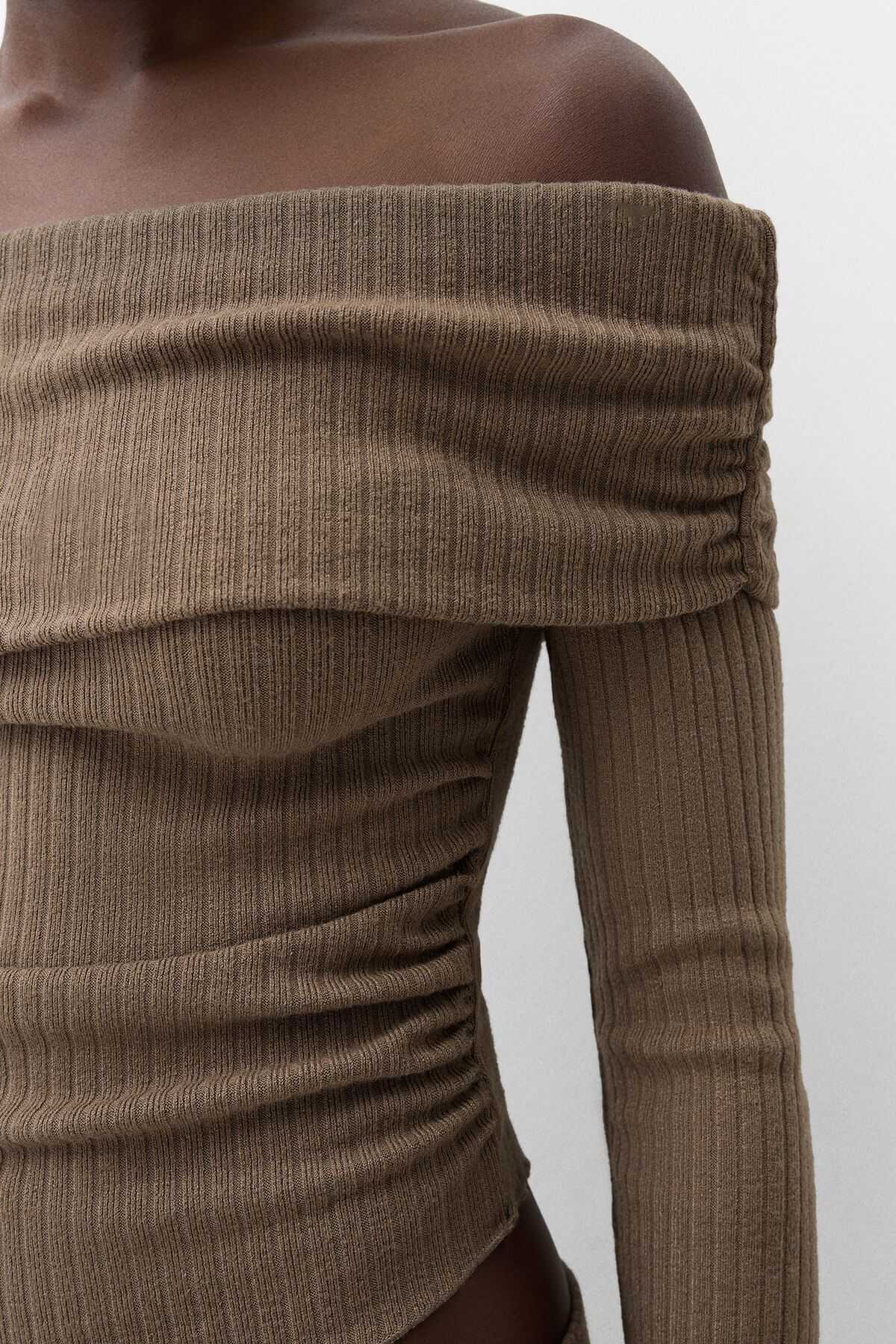 ژاکت مخملی بدون شانه