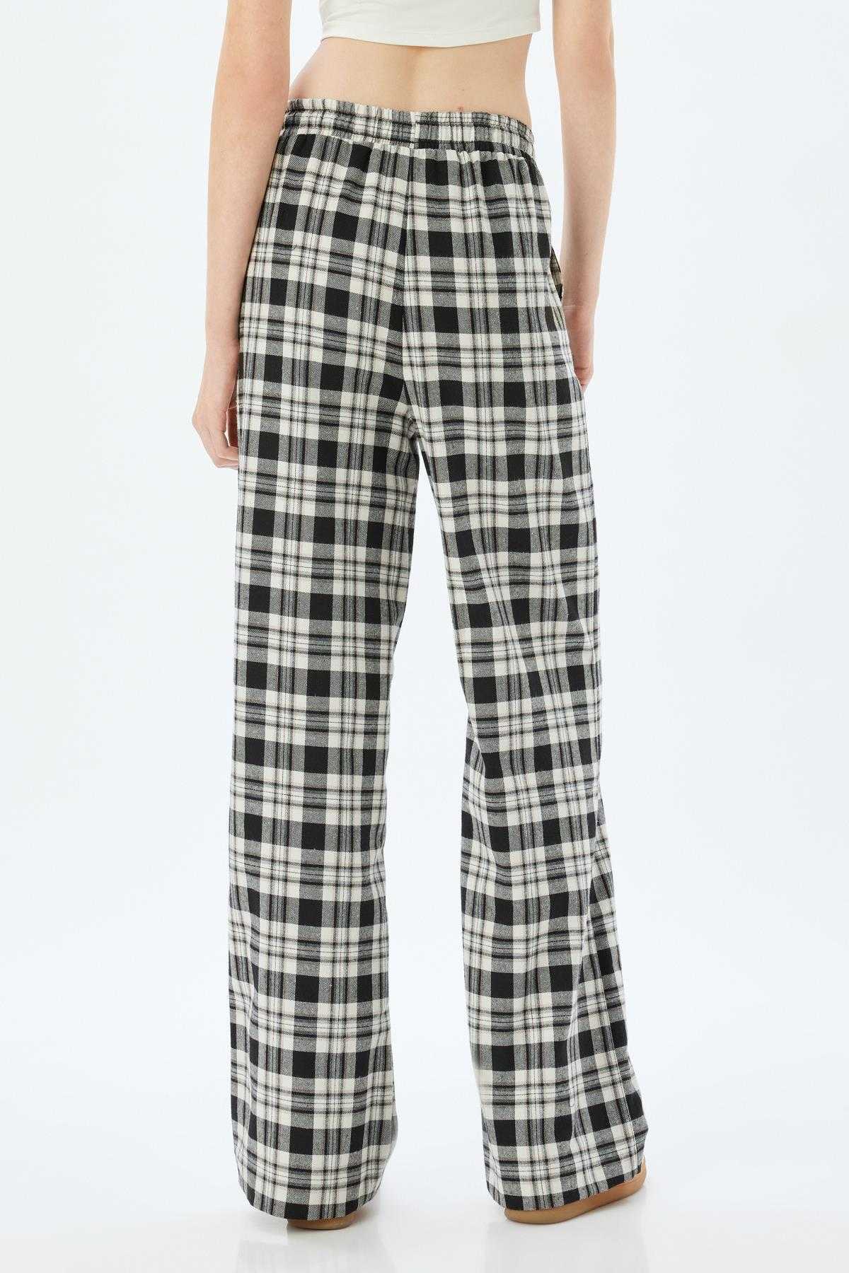 شلوار پیژامه گشاد و مناسب جیب کمری