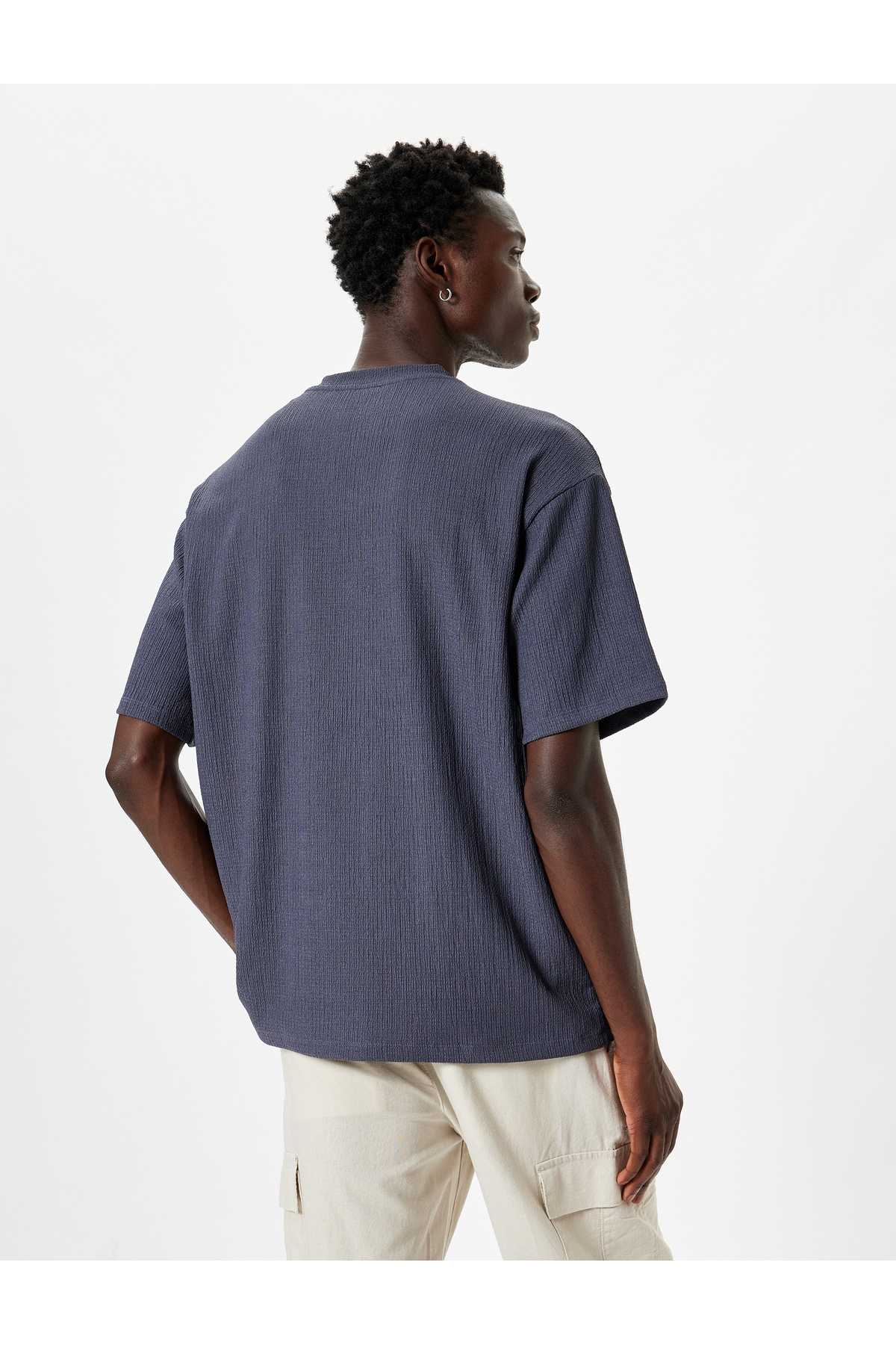 تیشرت سایز بزرگ با یقه خدمه آستین کوتاه بافت