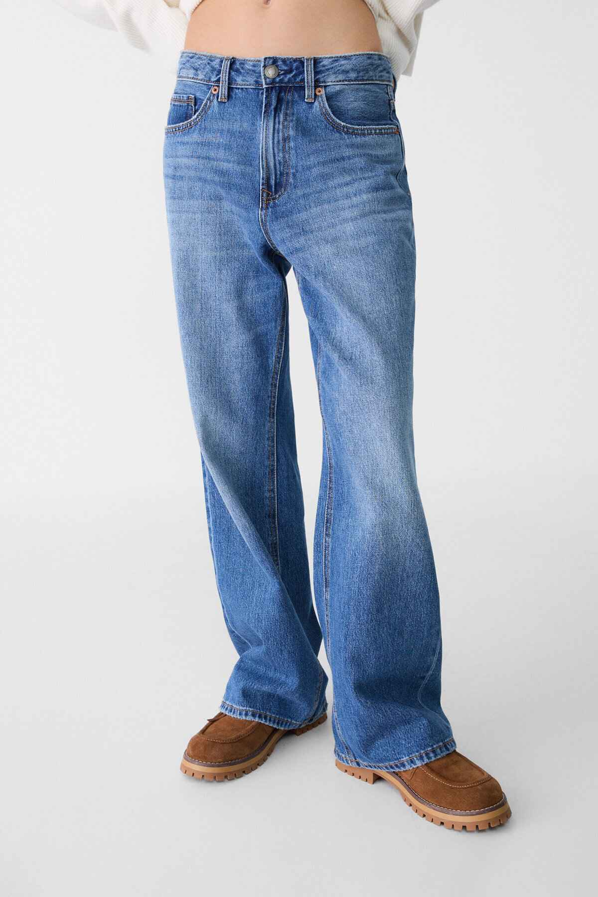 D92 عرض مستقیم