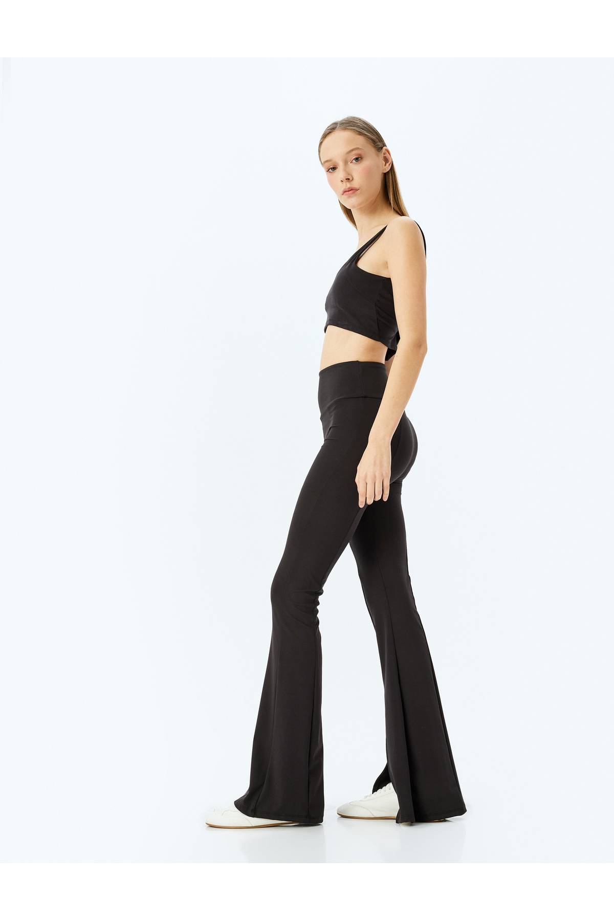 Yüksek Bel Yırtmaç Detaylı Dar Kalıp İspanyol Paça Spor Tayt