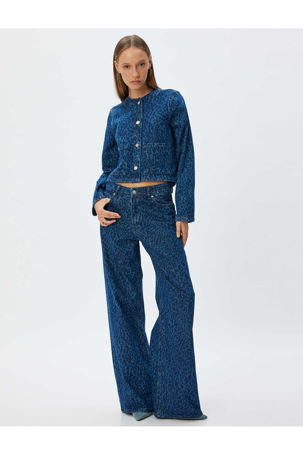 کت زنانه نیلی متوسط