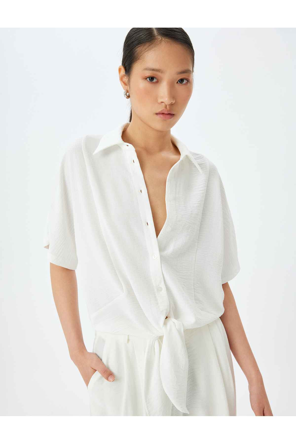 پیراهن زنانه مایل به سفید