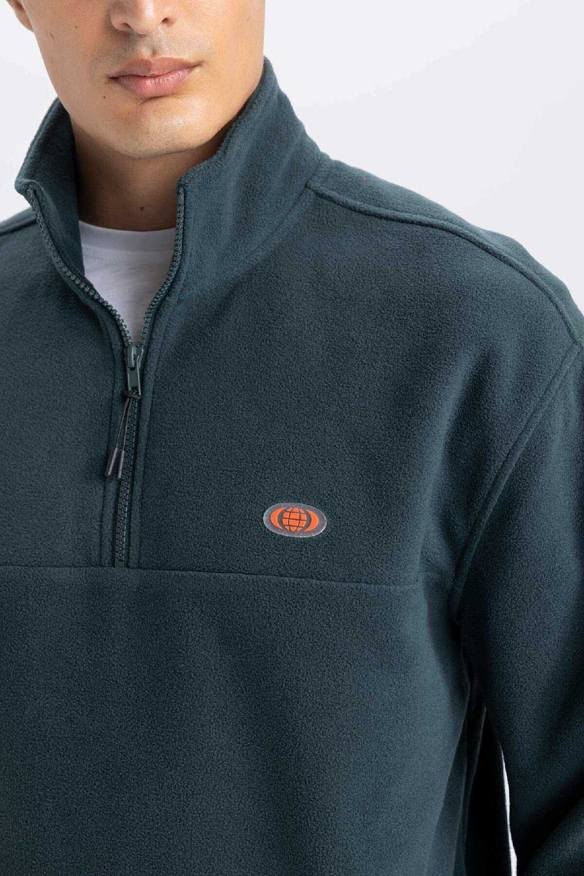 سویشرت پشمی زیپ دار یقه بلند Relax Fit