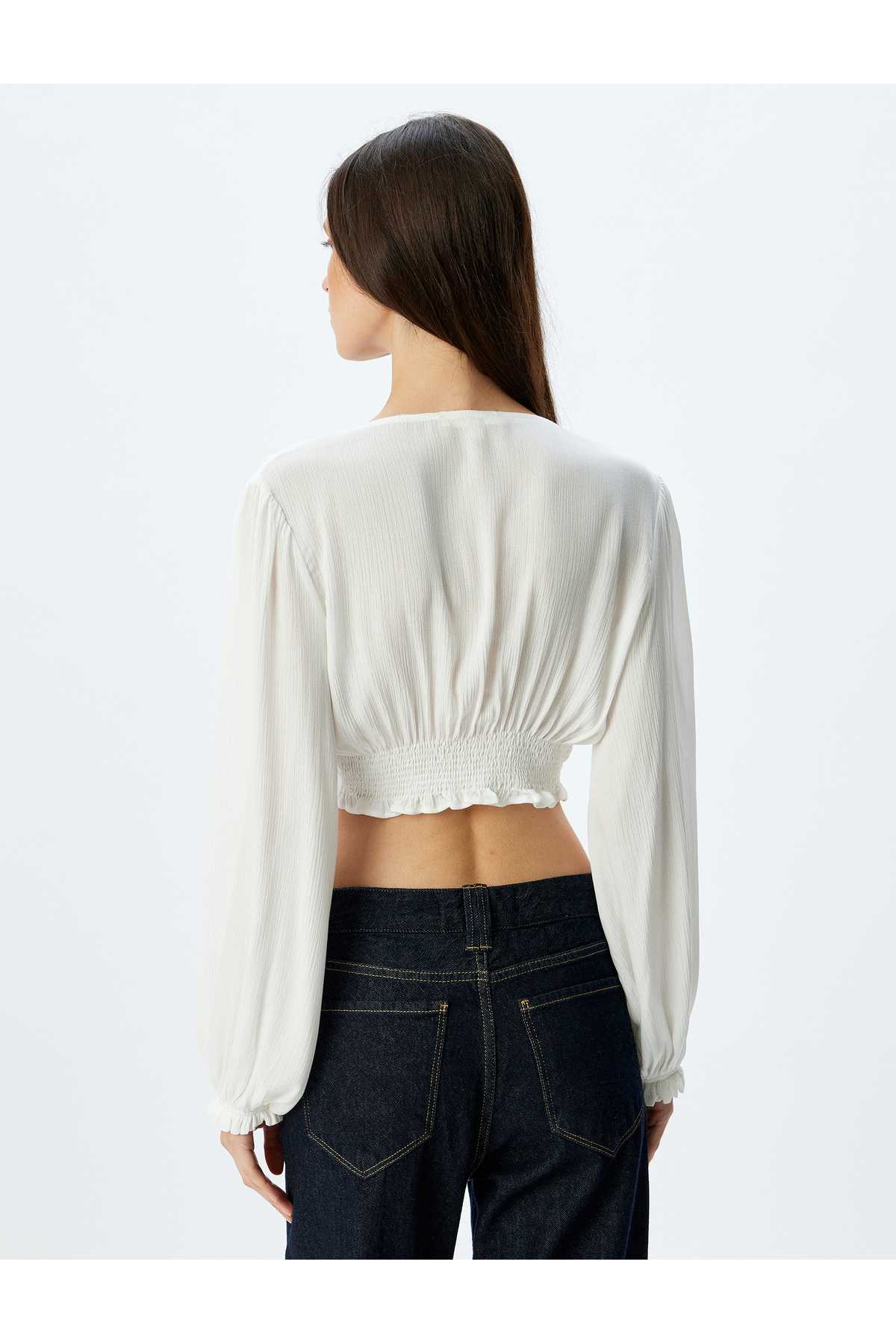 بلوز آستین بلند با جزئیات کراوات دکمه دار ویسکوز کراپ