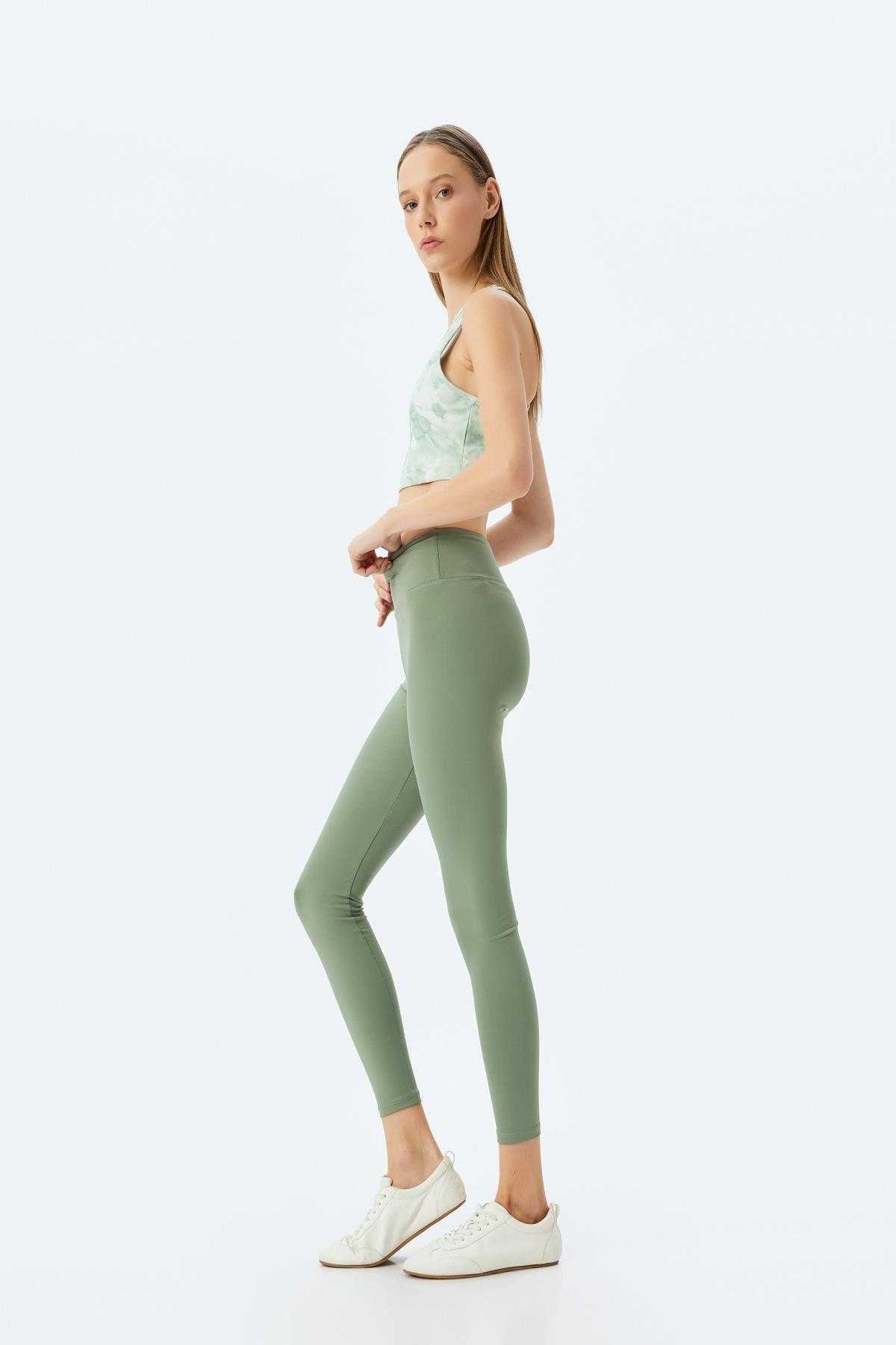 جوراب شلواری ورزشی دسته نرم با کمر باریک مناسب