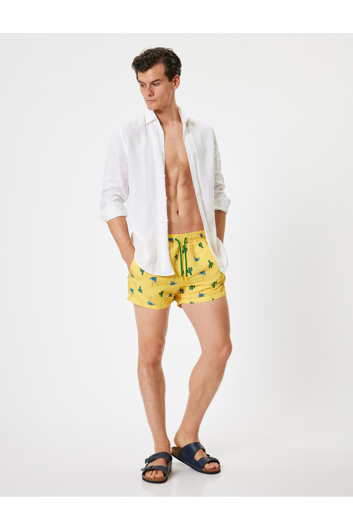 شورت شنای بزرگ با طرح درختی کوتاه با کمر گره خورده