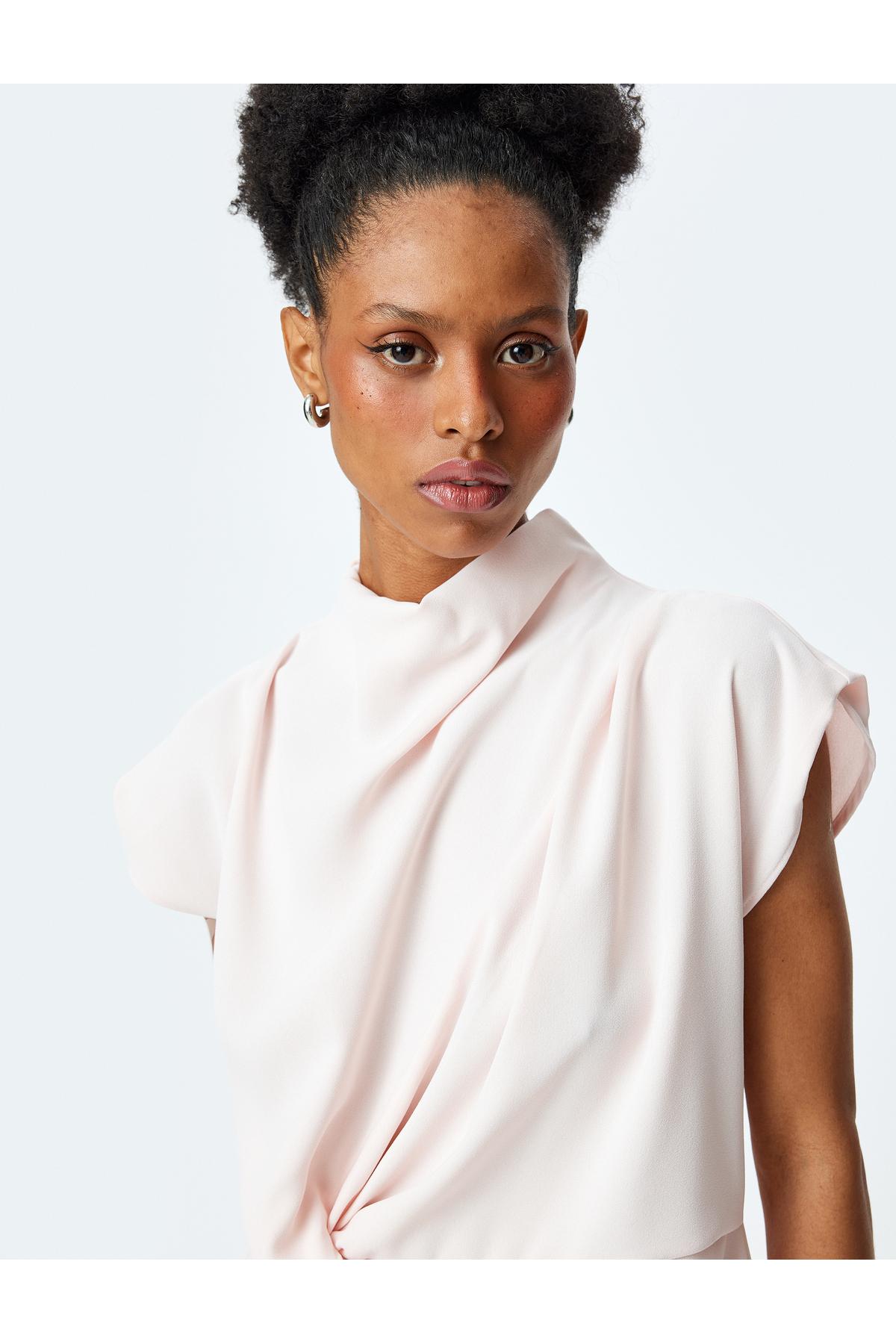 تکان دادن بازوی ظروف مفصل بلوز یقه به صورت عمودی