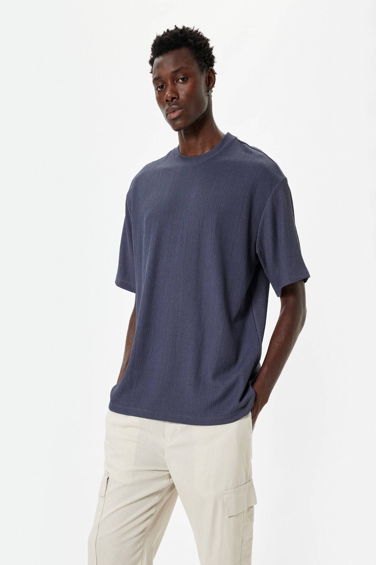 تیشرت سایز بزرگ با یقه خدمه آستین کوتاه بافت